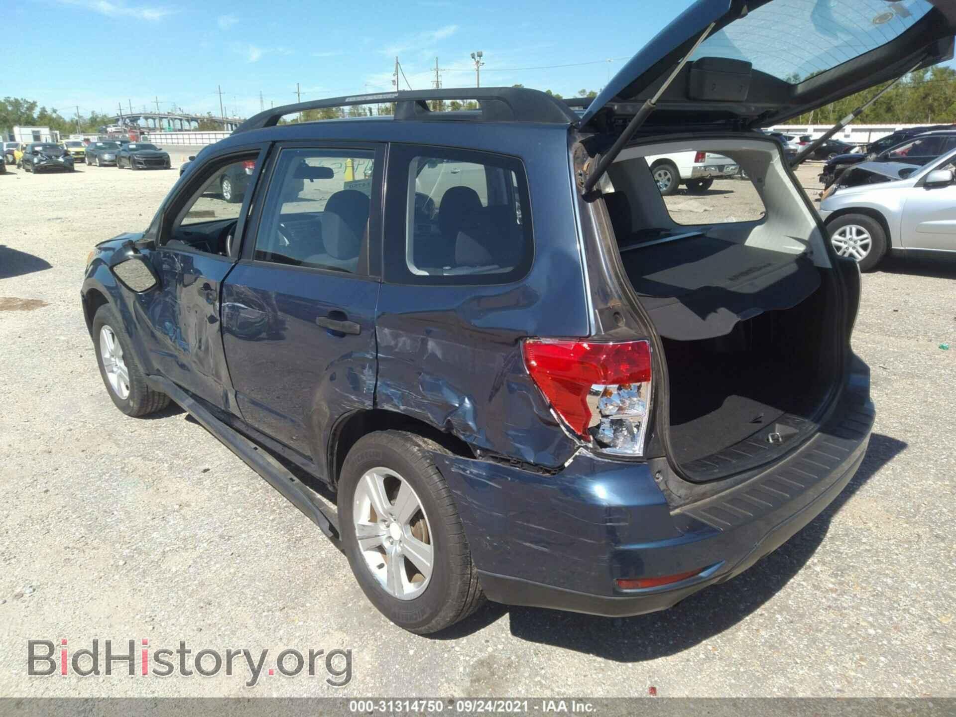 2011 SUBARU FORESTER - VIN: JF2SHABC6BH741077 - Фото 3
