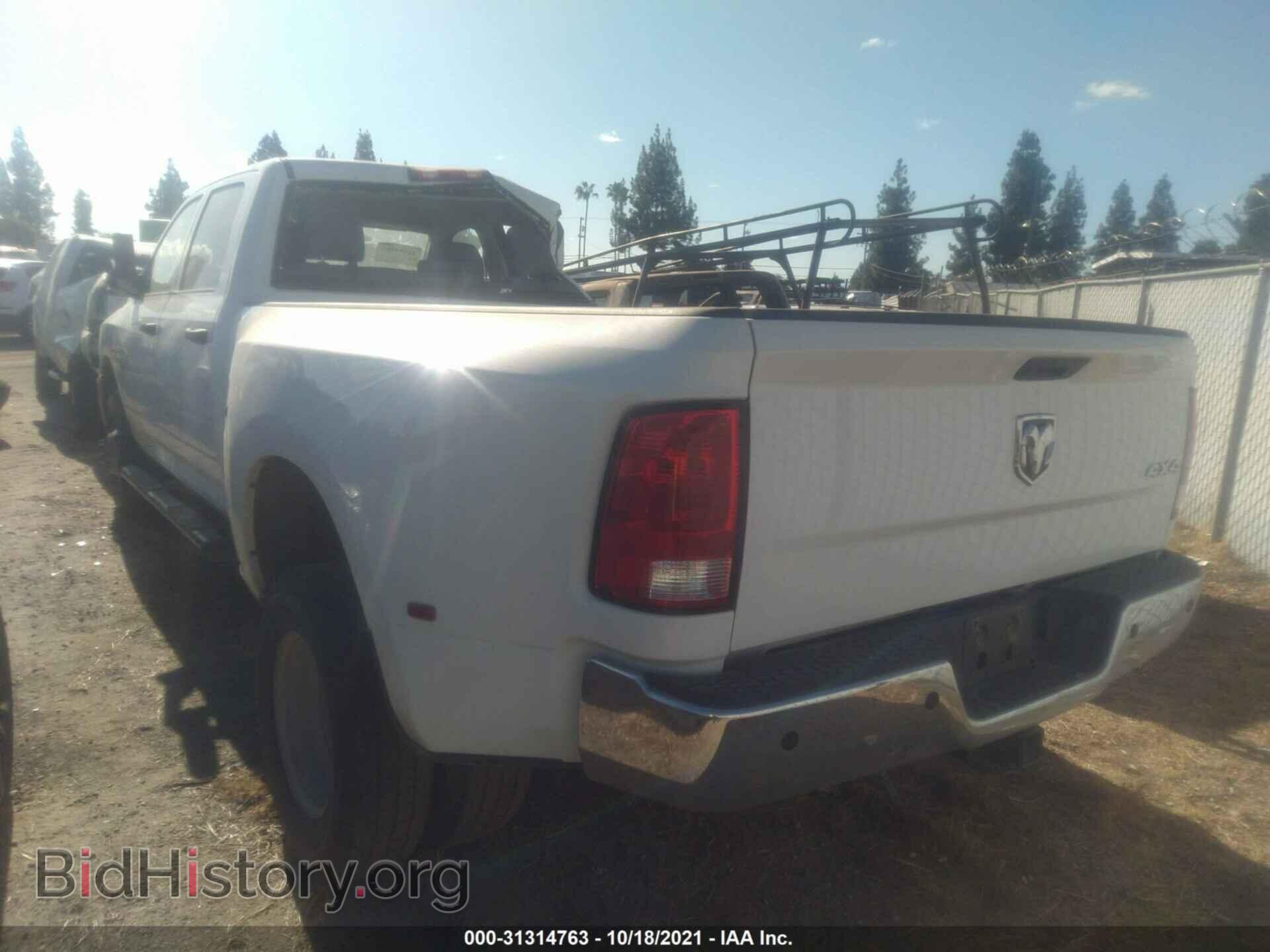 2018 RAM 3500 - VIN: 3C63RRGL7JG373760 - Фото 3