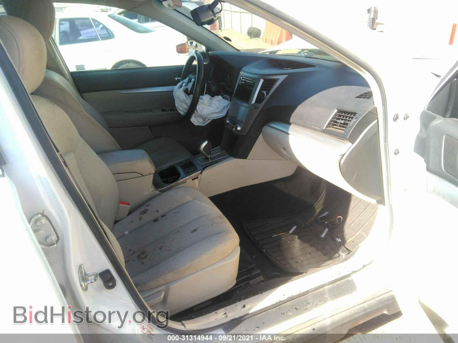 2011 SUBARU OUTBACK - VIN: 4S4BRBCC6B3338743 - Фото 5