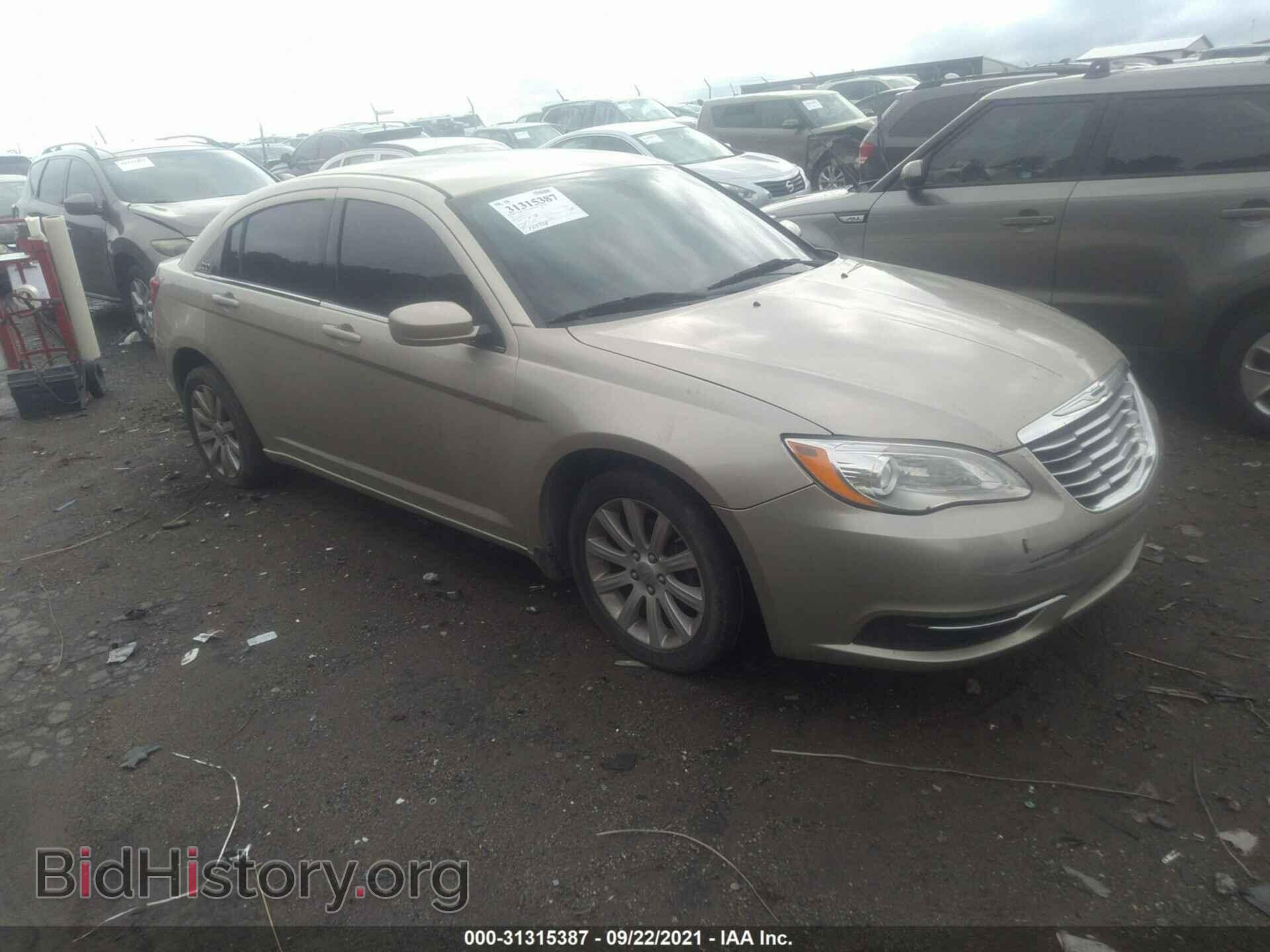 Фотография 1C3CCBBB1DN592682 - CHRYSLER 200 2013