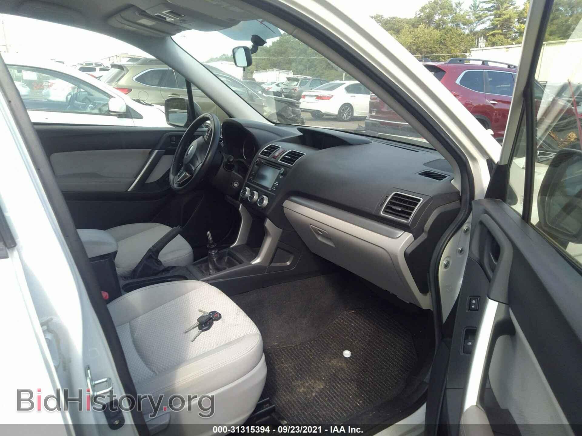 2016 SUBARU FORESTER - VIN: JF2SJAAC3GG410718 - Фото 5