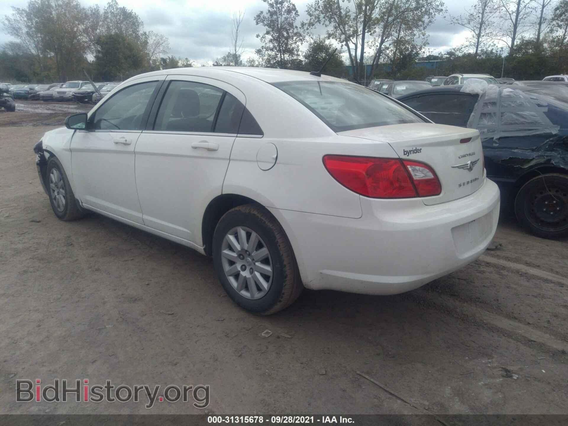 2010 CHRYSLER SEBRING - VIN: 1C3CC4FB7AN173916 - Фото 3