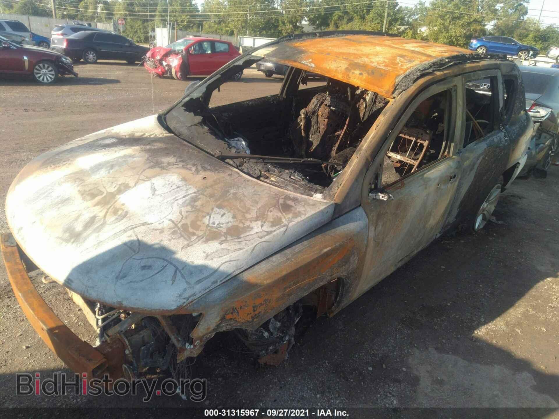 2016 JEEP COMPASS - VIN: 1C4NJDBB4GD638506 - Фото 9