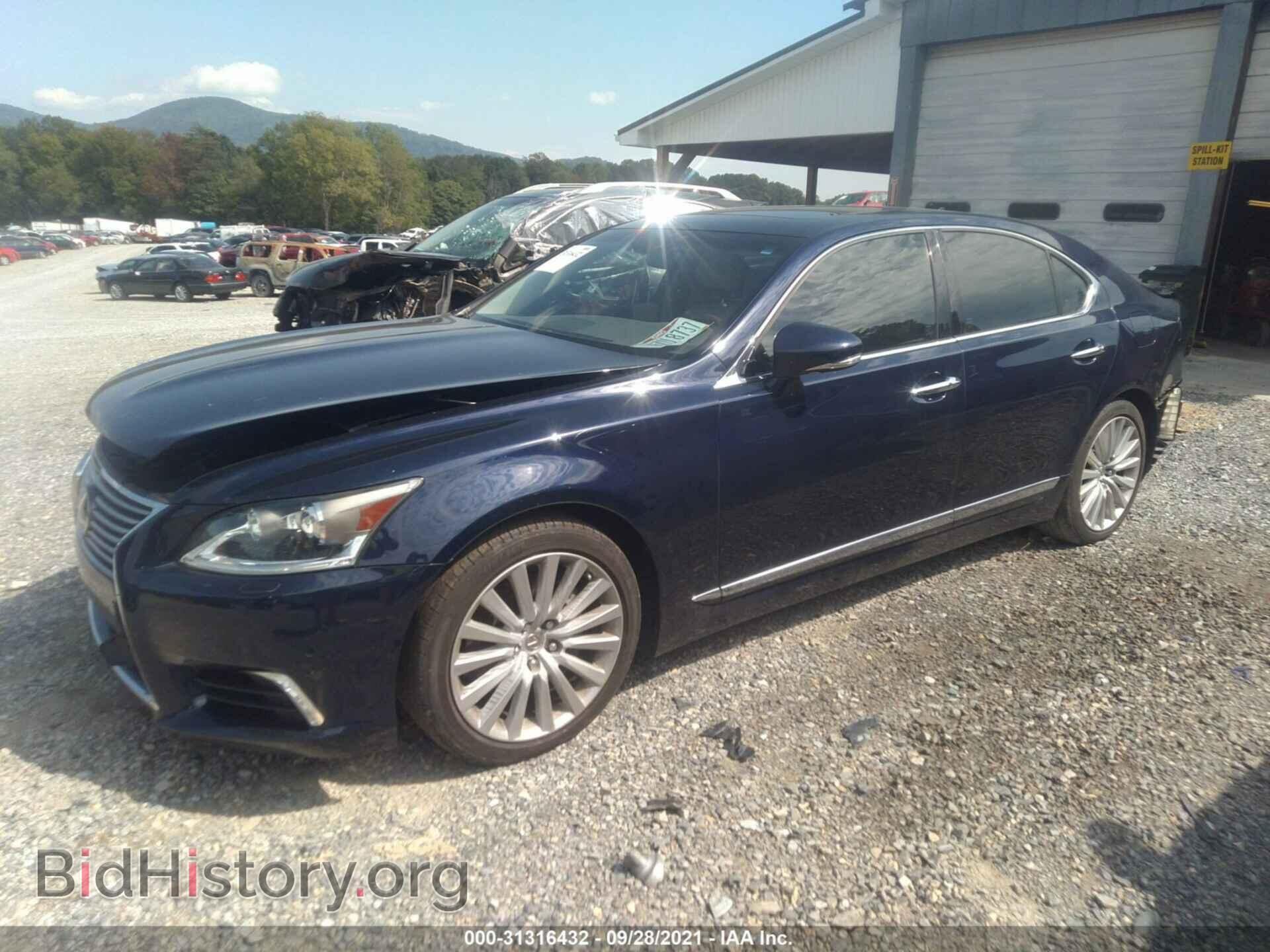 2013 LEXUS LS 460 - VIN: JTHBL5EF9D5119831 - Photo 2