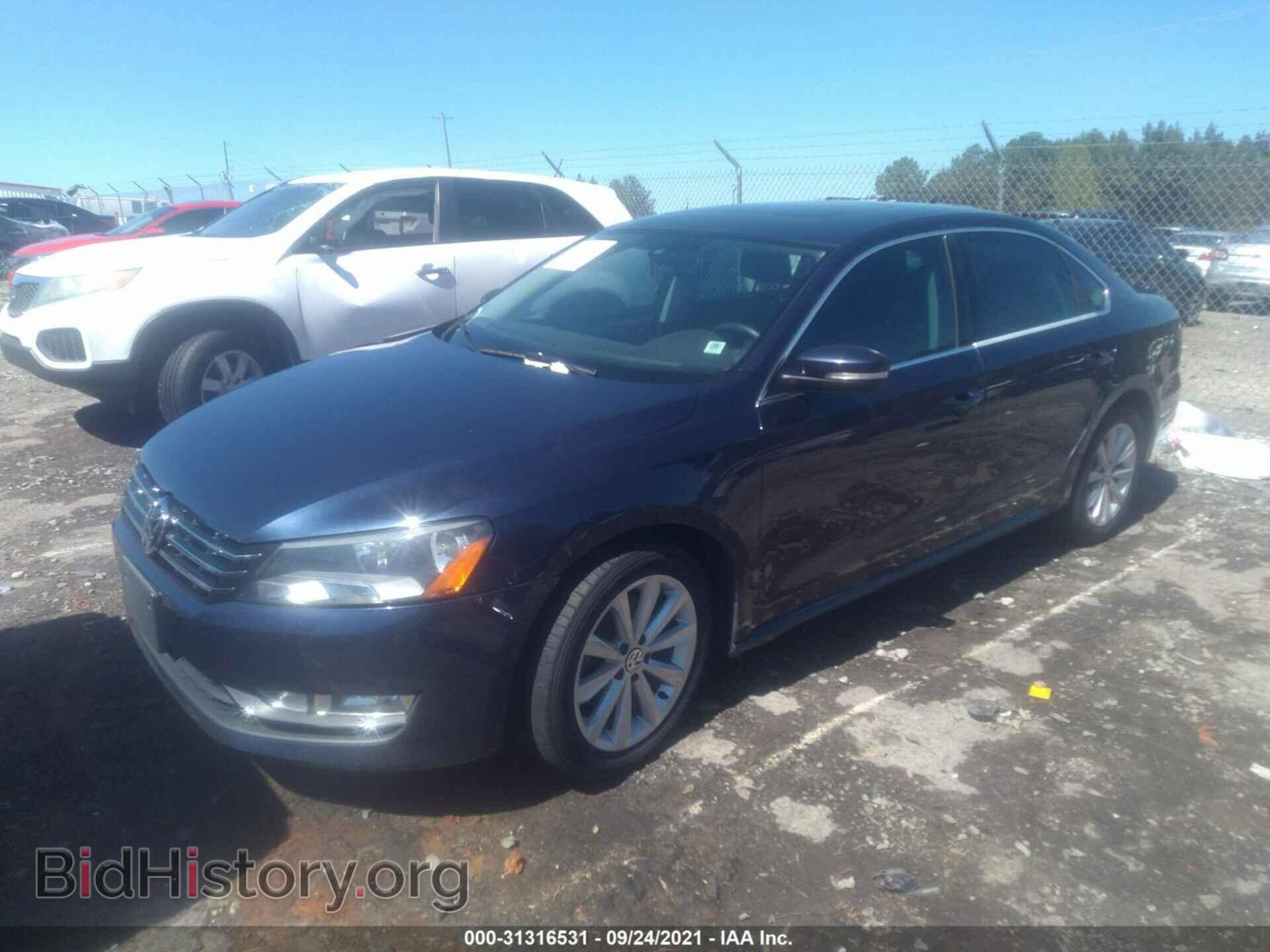 2012 VOLKSWAGEN PASSAT - VIN: 1VWBM7A34CC111116 - Фото 2