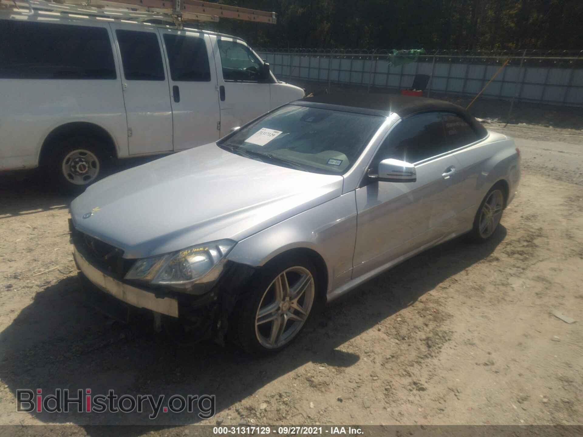 2011 MERCEDES-BENZ E-CLASS - VIN: WDDKK7CF6BF073987 - Фото 2