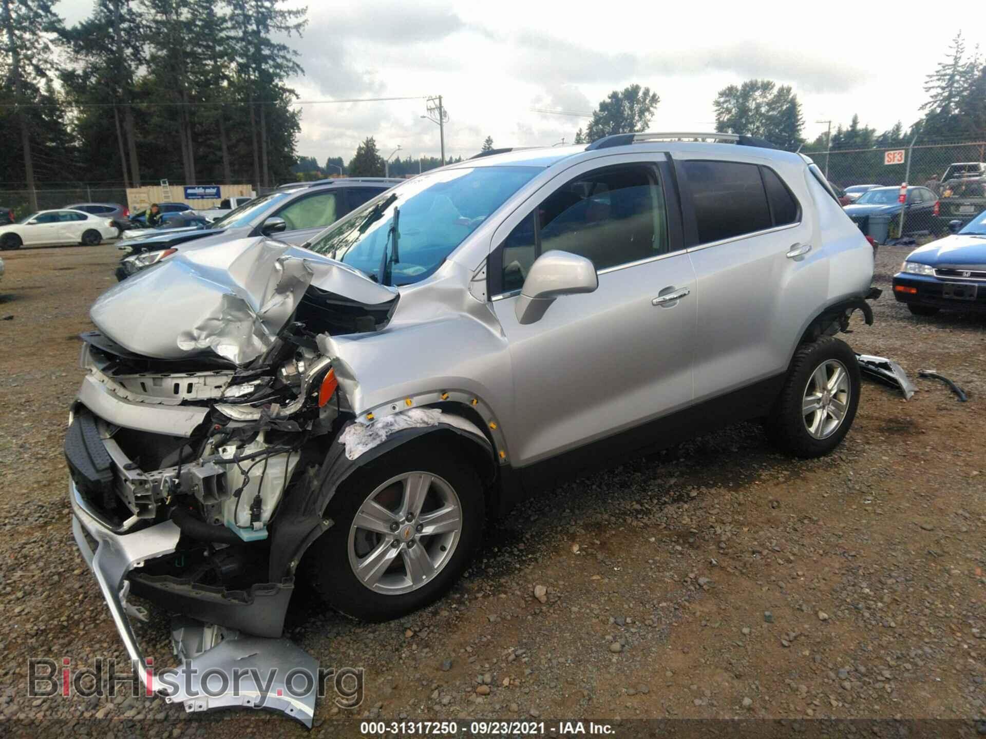 2019 CHEVROLET TRAX - VIN: KL7CJPSB3KB762292 - Photo 2
