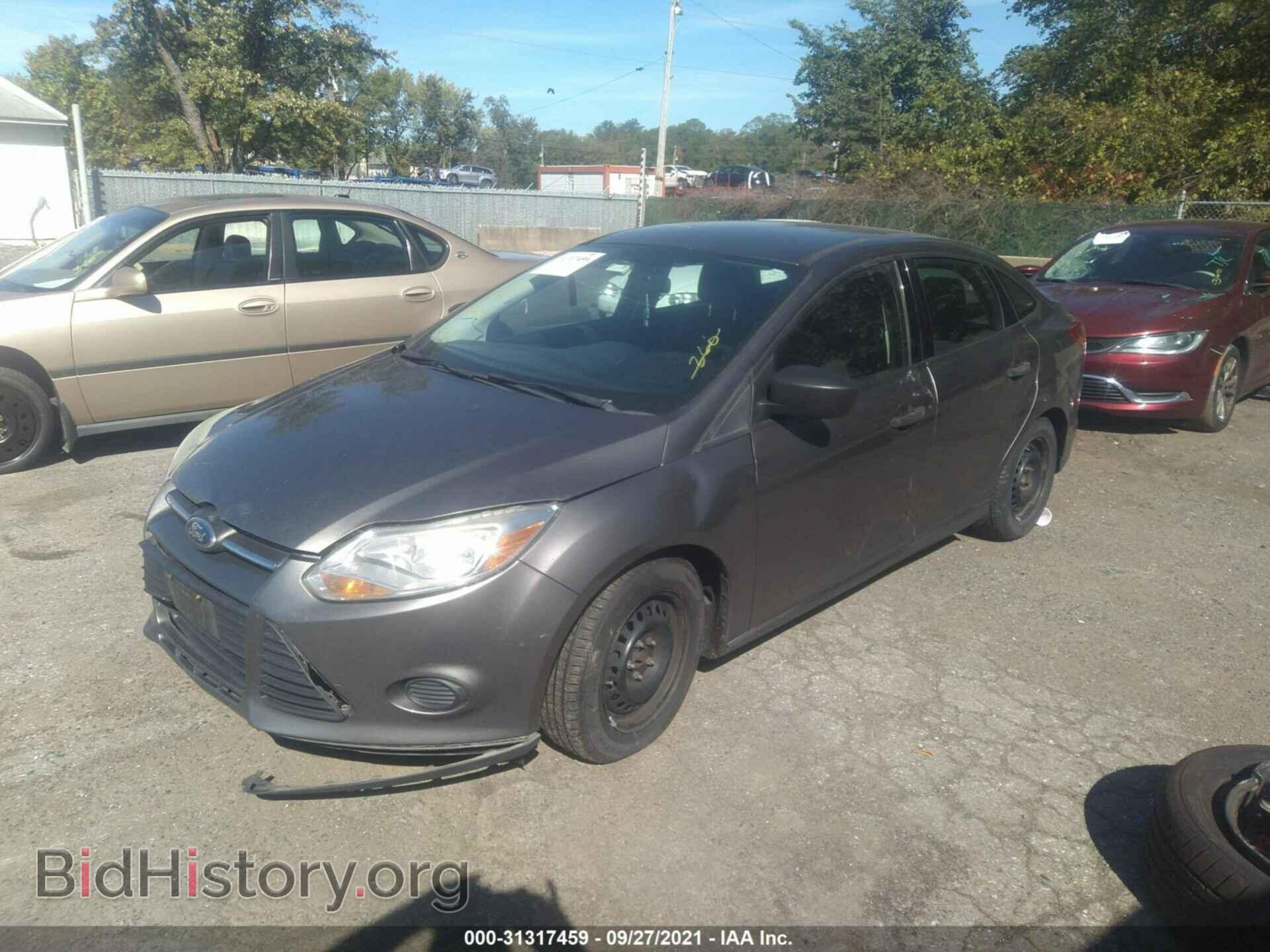 2014 FORD FOCUS - VIN: 1FADP3E26EL258107 - Фото 2