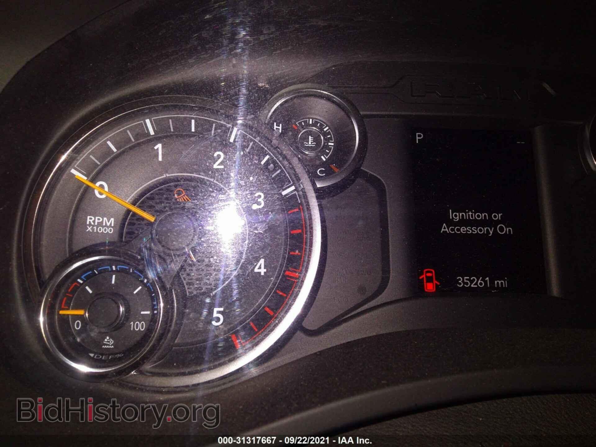 2019 RAM 2500 - VIN: 3C6UR5DL9KG605567 - Фото 7