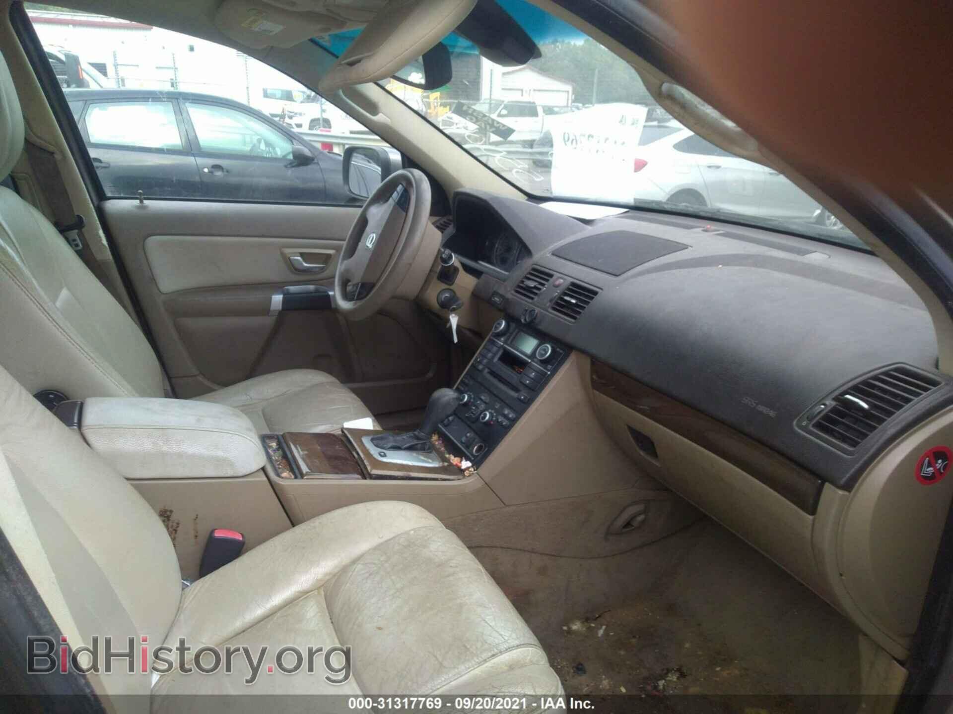 2010 VOLVO XC90 - VIN: YV4982CZ8A1550044 - Фото 5