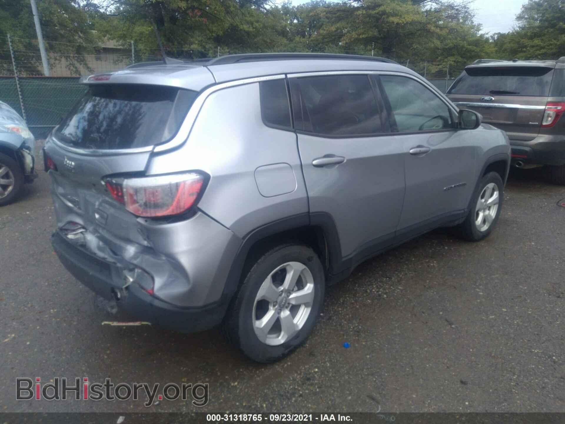 2019 JEEP COMPASS - VIN: 3C4NJDBB6KT682722 - Фото 4
