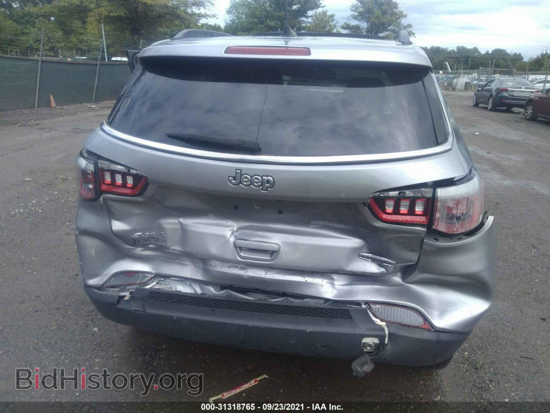 2019 JEEP COMPASS - VIN: 3C4NJDBB6KT682722 - Фото 6