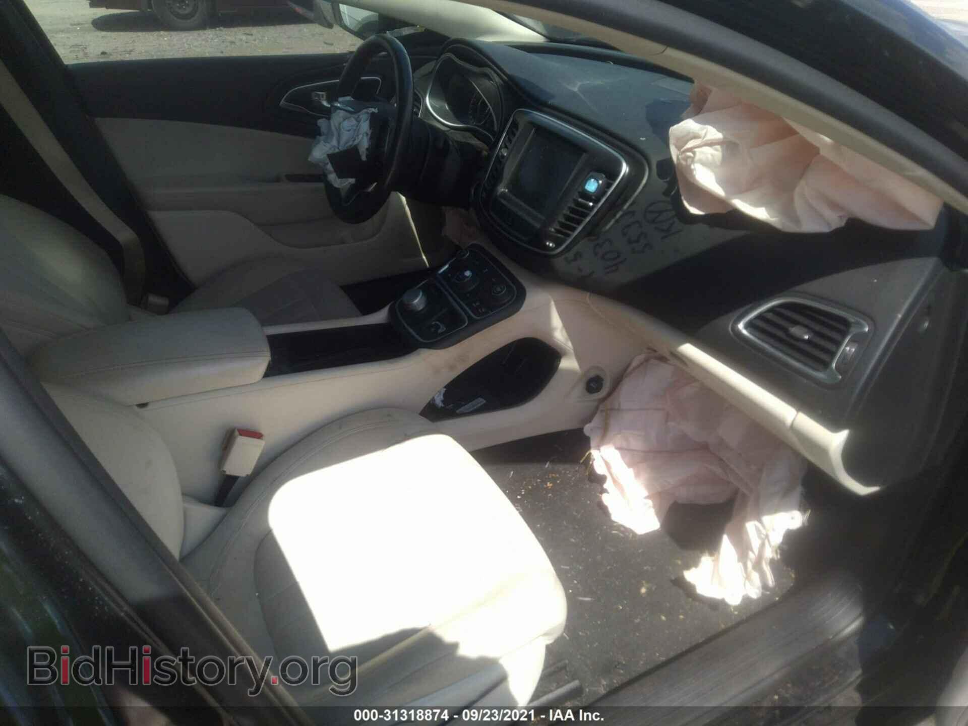 2016 CHRYSLER 200 - VIN: 1C3CCCAB8GN105117 - Photo 5