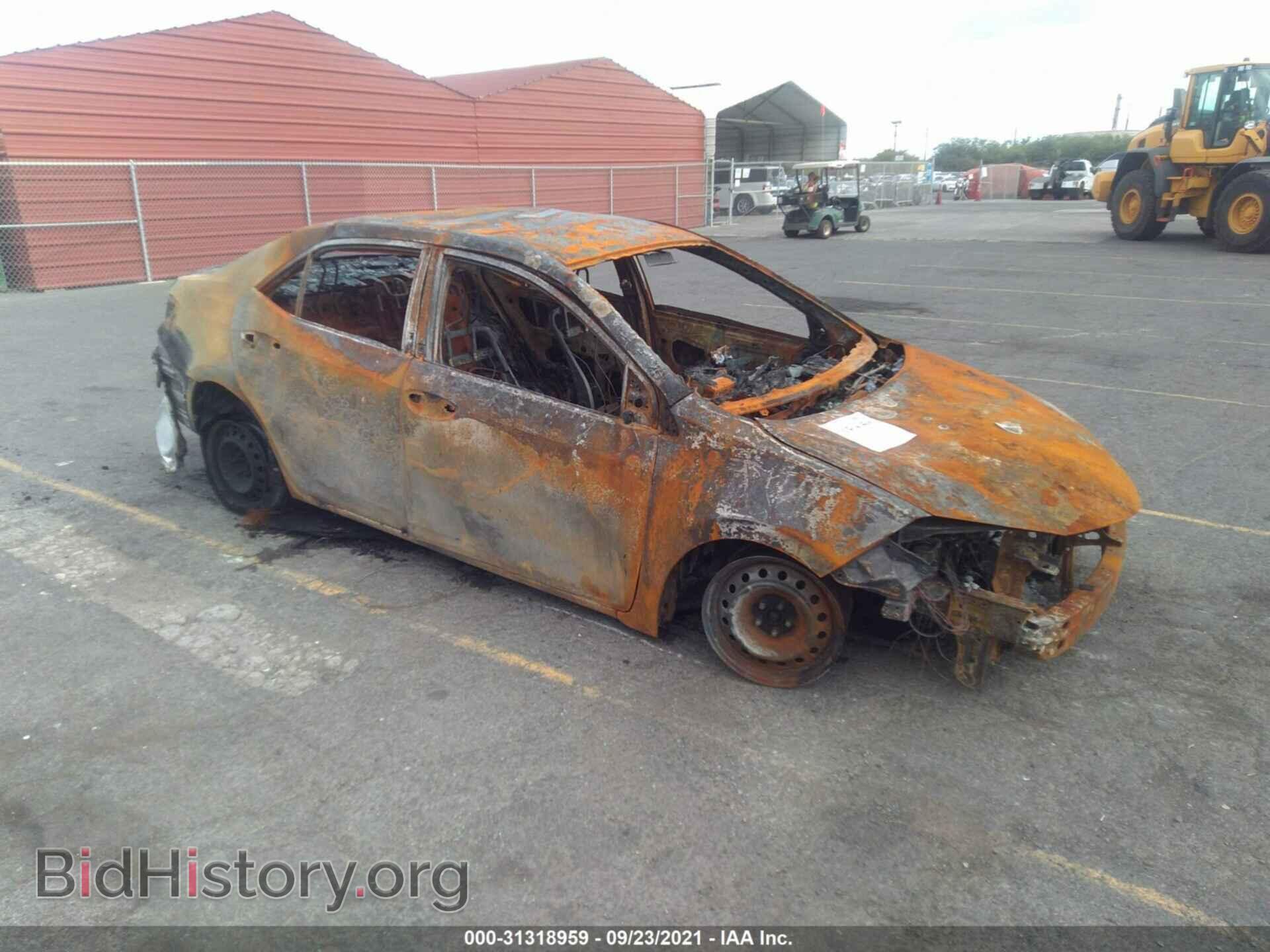 Фотография 5YFBURHE1FP274968 - TOYOTA COROLLA 2015