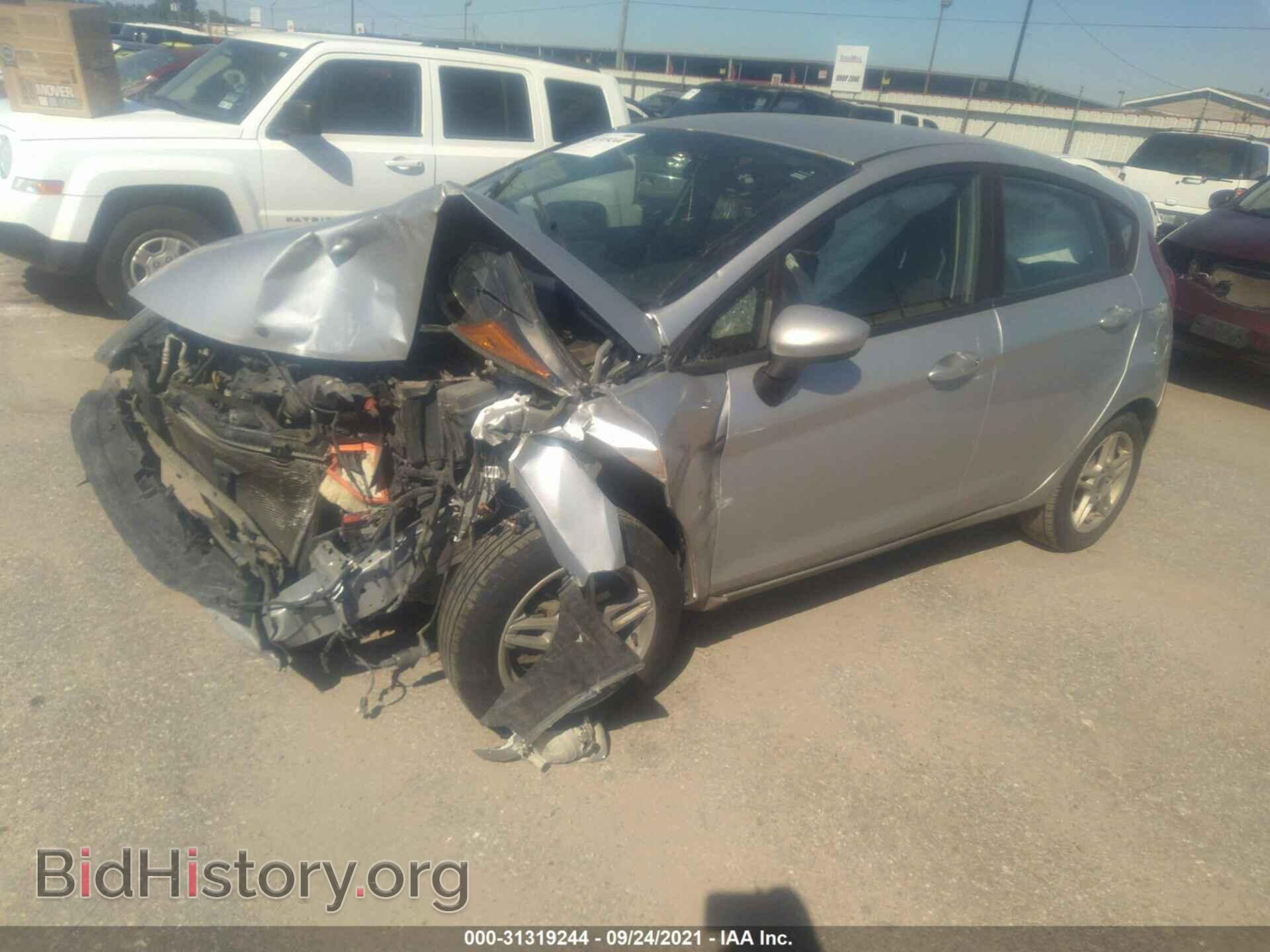 2017 FORD FIESTA - VIN: 3FADP4EJ5HM113205 - Фото 2