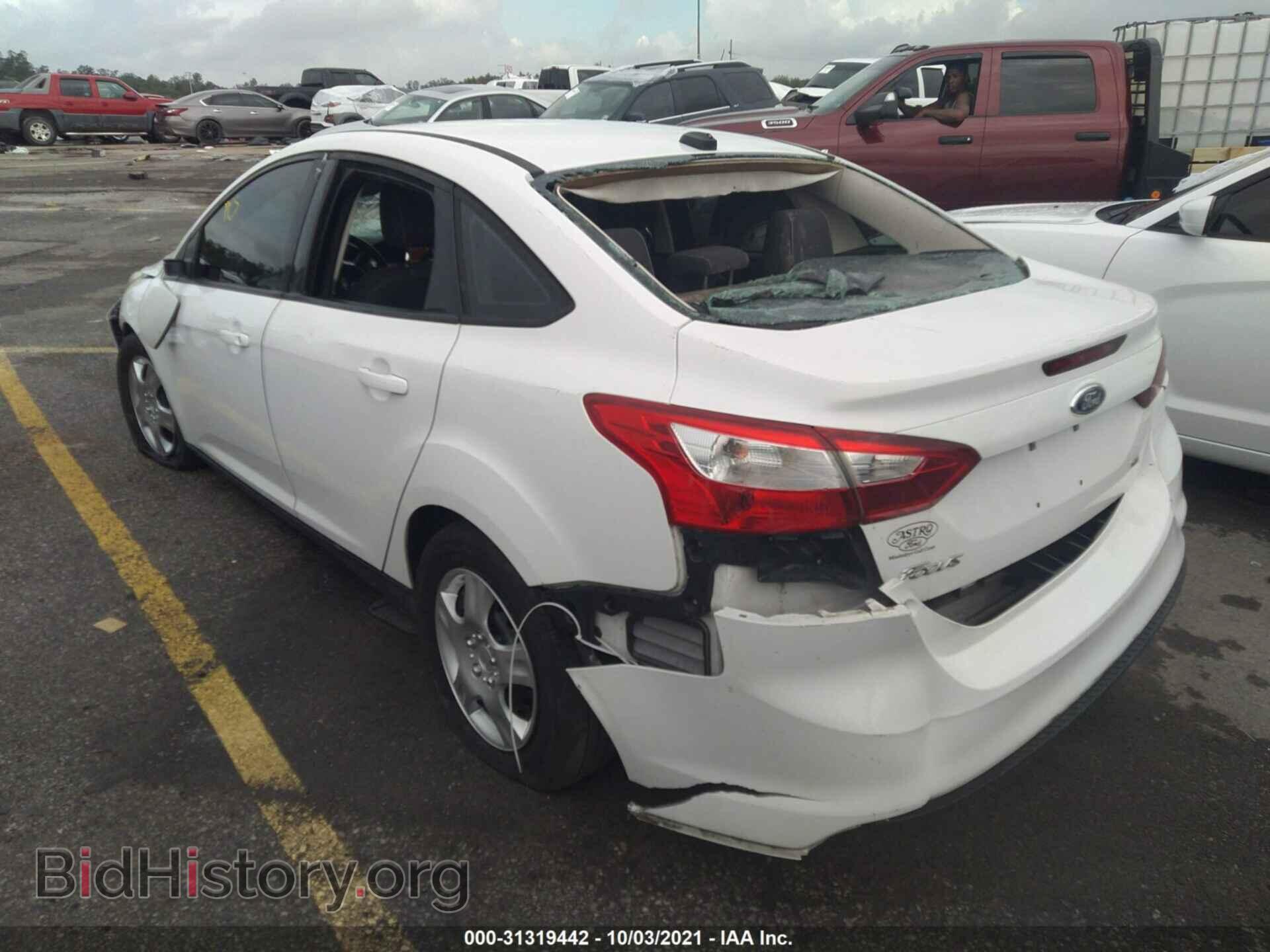 2012 FORD FOCUS - VIN: 1FAHP3F21CL318243 - Фото 3