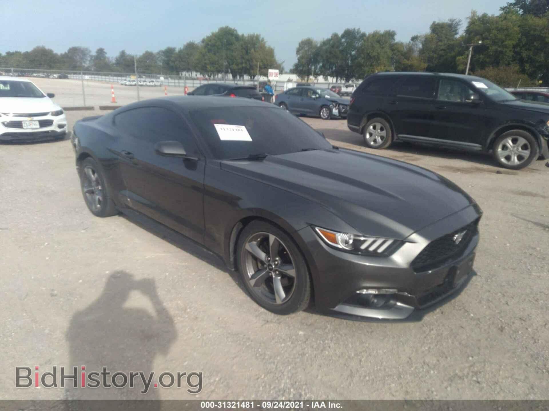 Photo 1FA6P8AM7F5326143 - FORD MUSTANG 2015