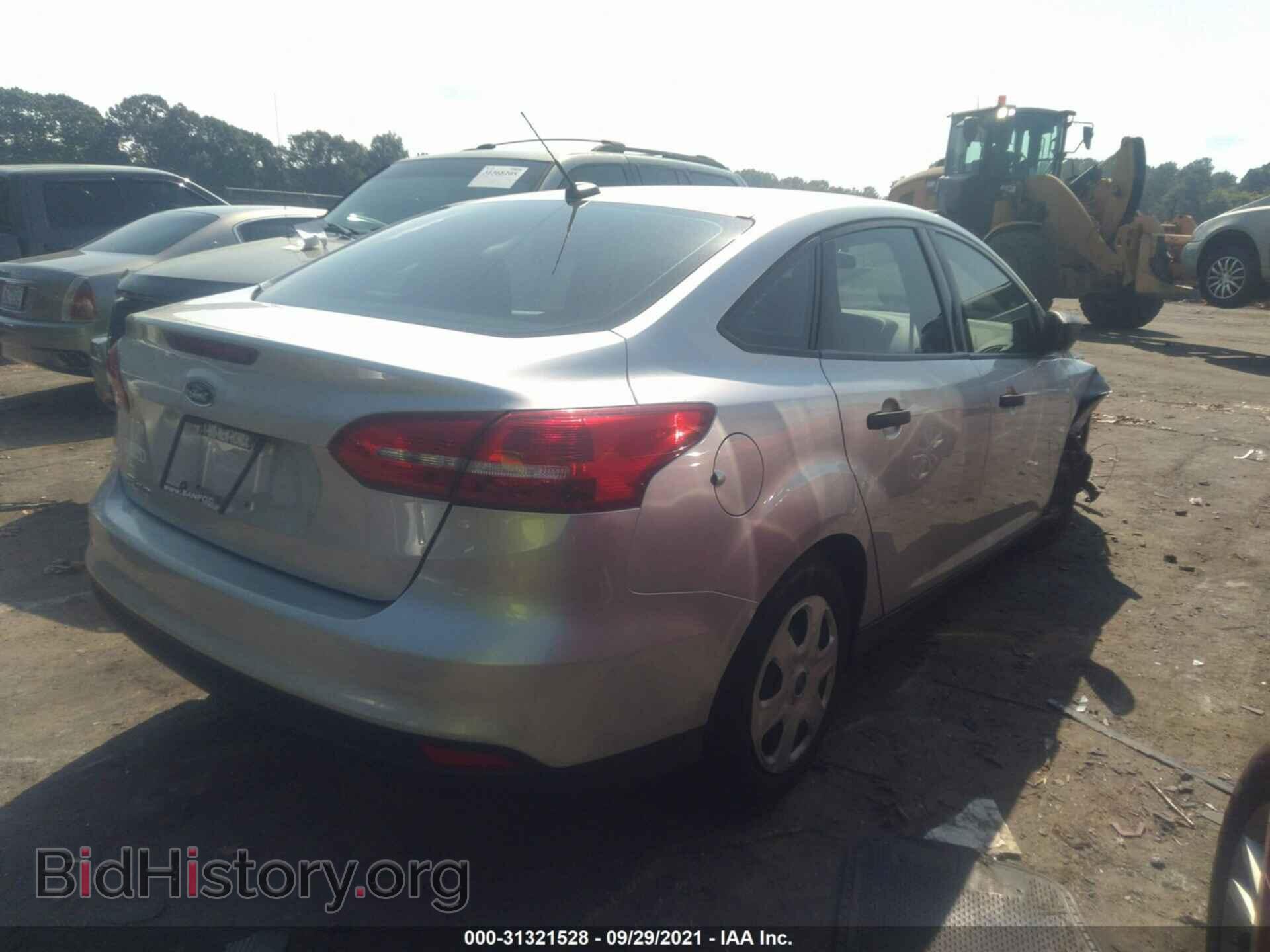 2017 FORD FOCUS - VIN: 1FADP3E29HL281627 - Фото 4