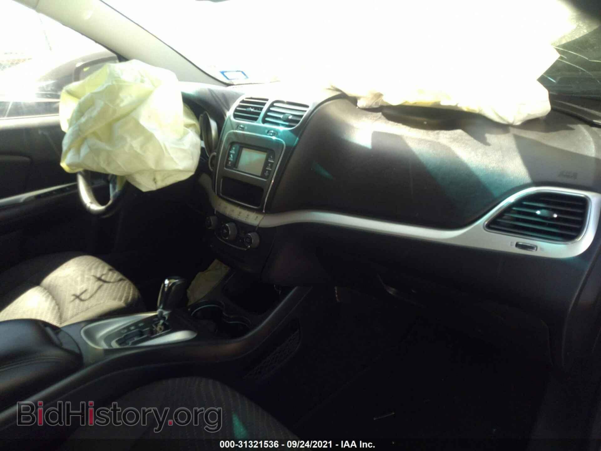 2017 DODGE JOURNEY - VIN: 3C4PDCBB6HT527414 - Фото 5