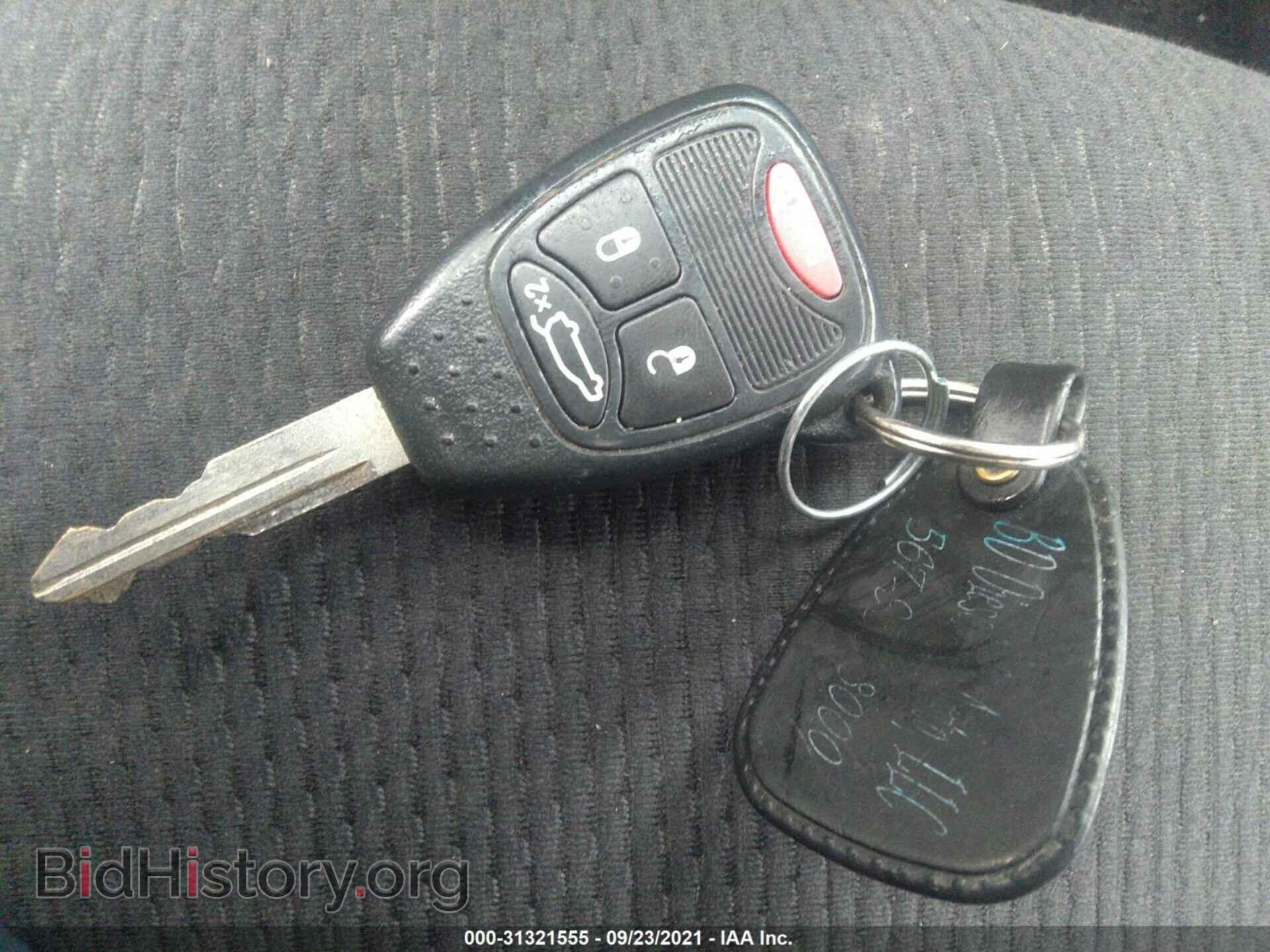 2012 CHRYSLER 200 - VIN: 1C3CCBAB4CN321132 - Фото 11