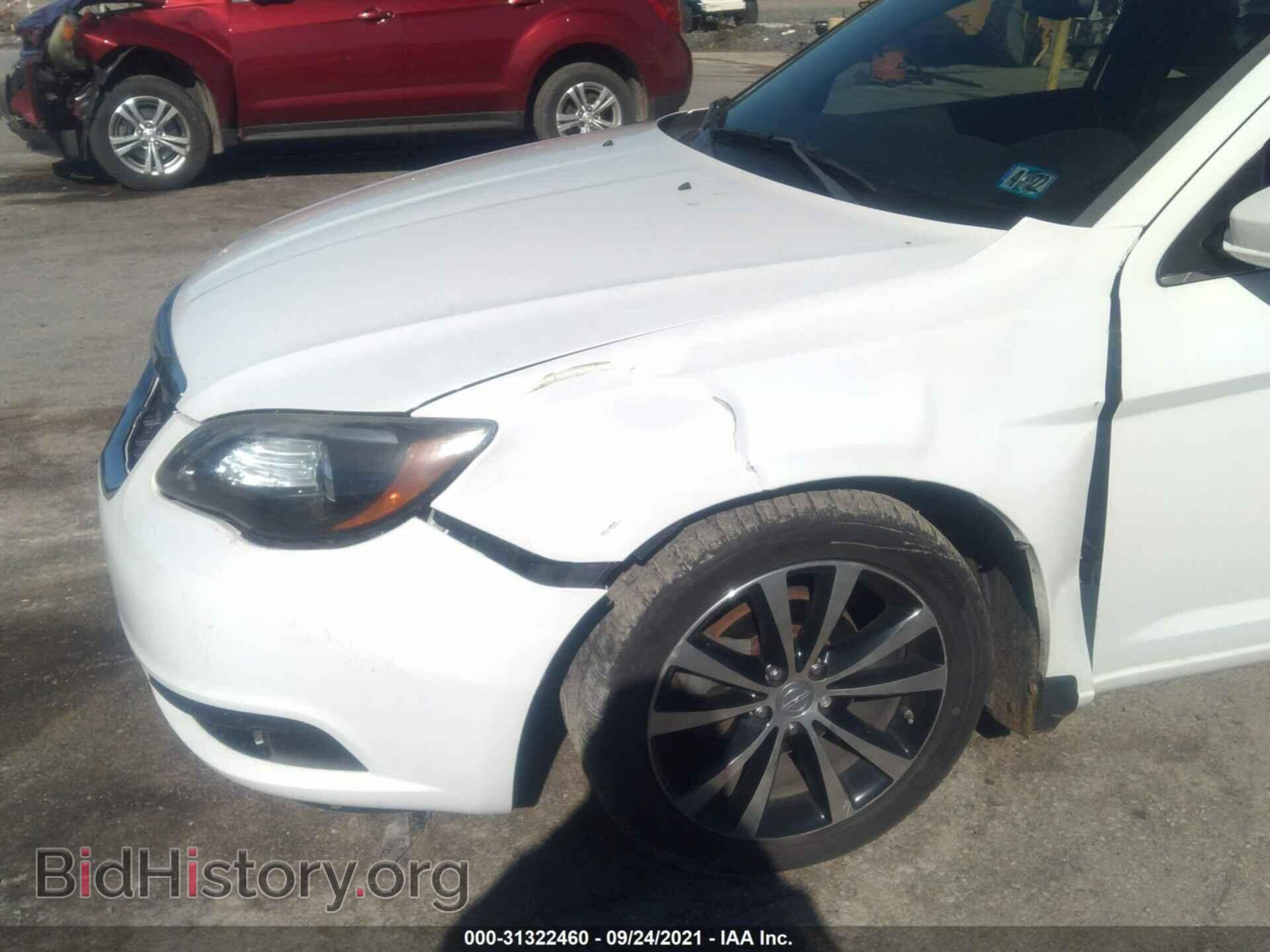 2011 CHRYSLER 200 - VIN: 1C3BC8FG3BN567106 - Фото 6