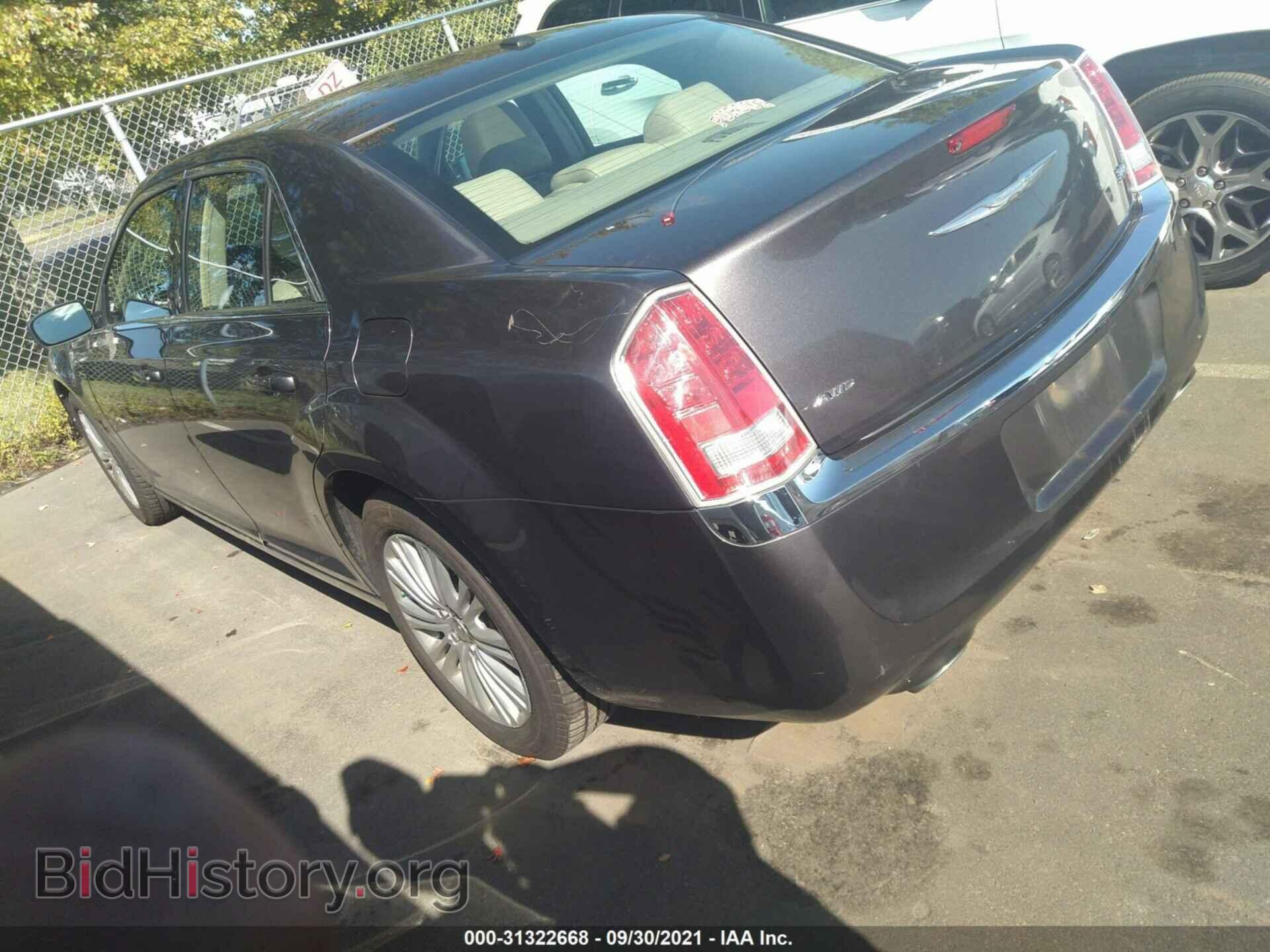 2014 CHRYSLER 300 - VIN: 2C3CCARG2EH377141 - Фото 3