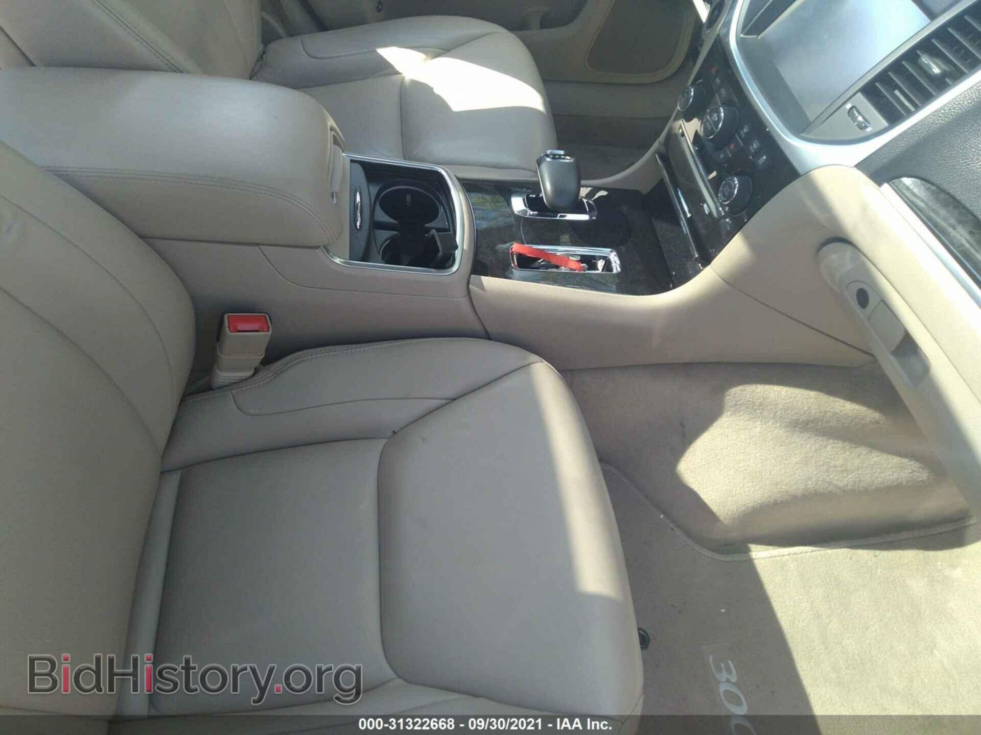 2014 CHRYSLER 300 - VIN: 2C3CCARG2EH377141 - Фото 5