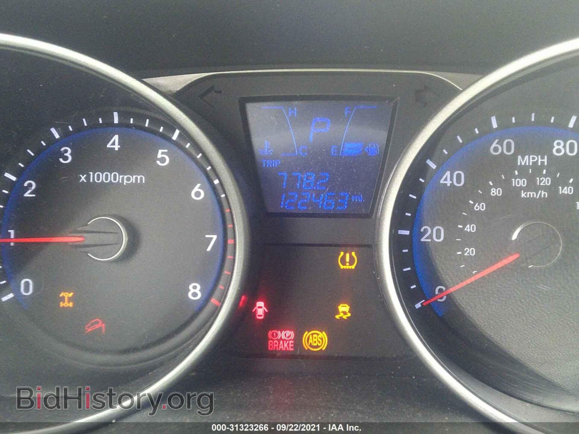 2011 HYUNDAI TUCSON - VIN: KM8JUCAC3BU242565 - Фото 7
