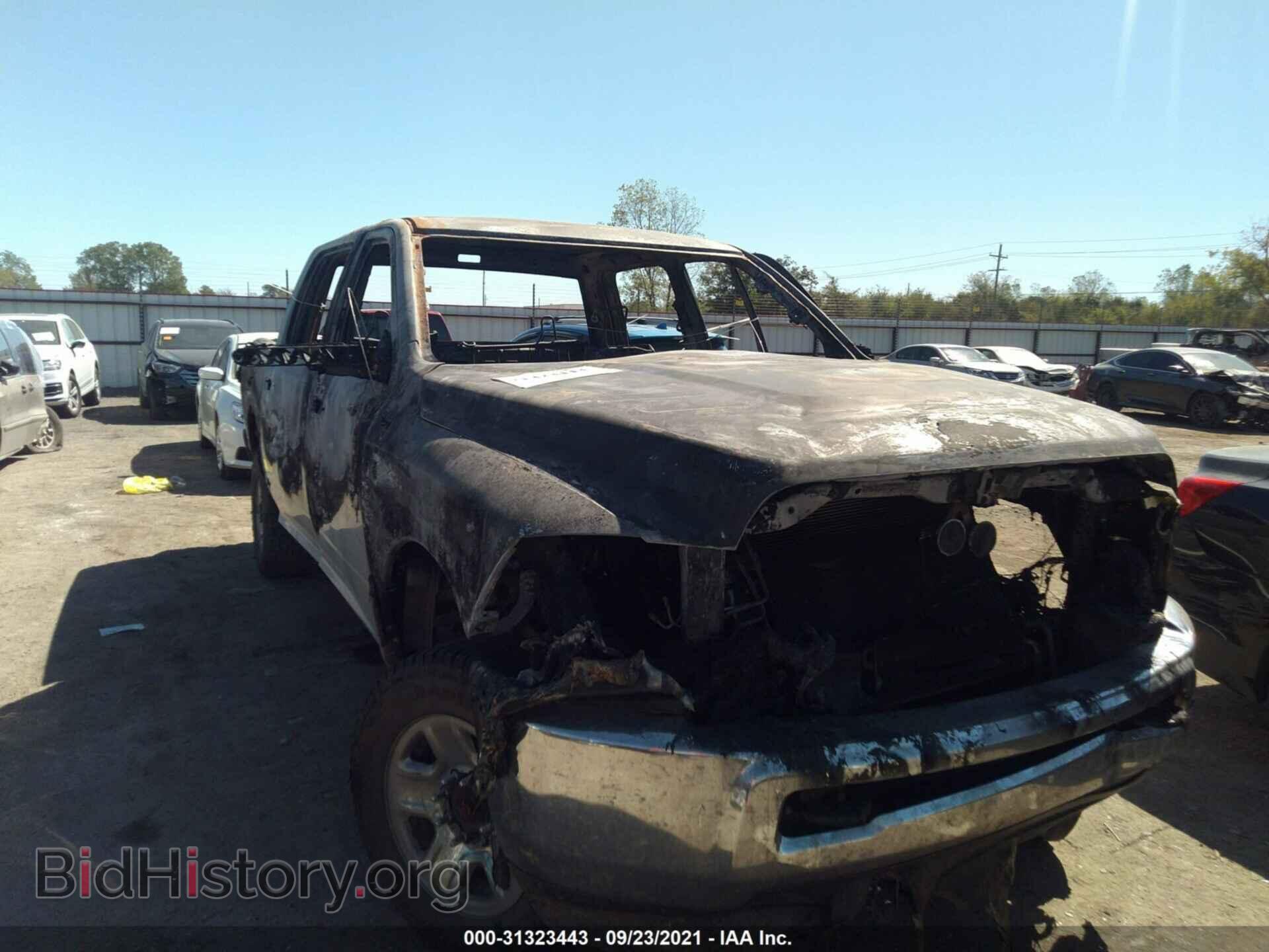 2011 RAM 2500 - VIN: 3D7TT2CT8BG584772 - Фото 6