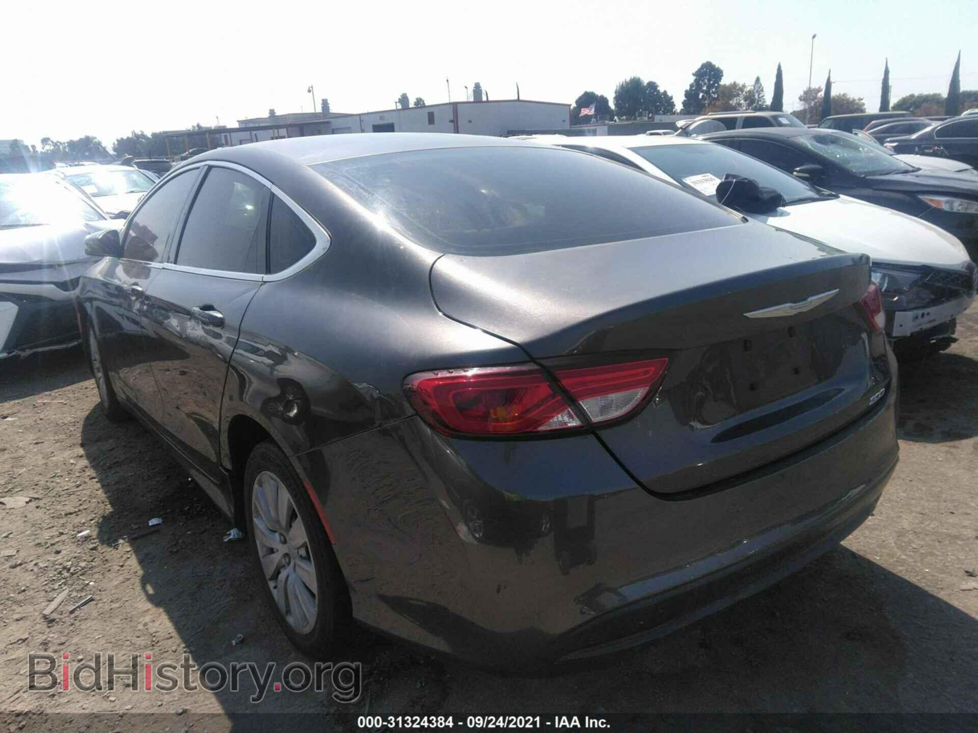 2016 CHRYSLER 200 - VIN: 1C3CCCFBXGN158166 - Photo 3