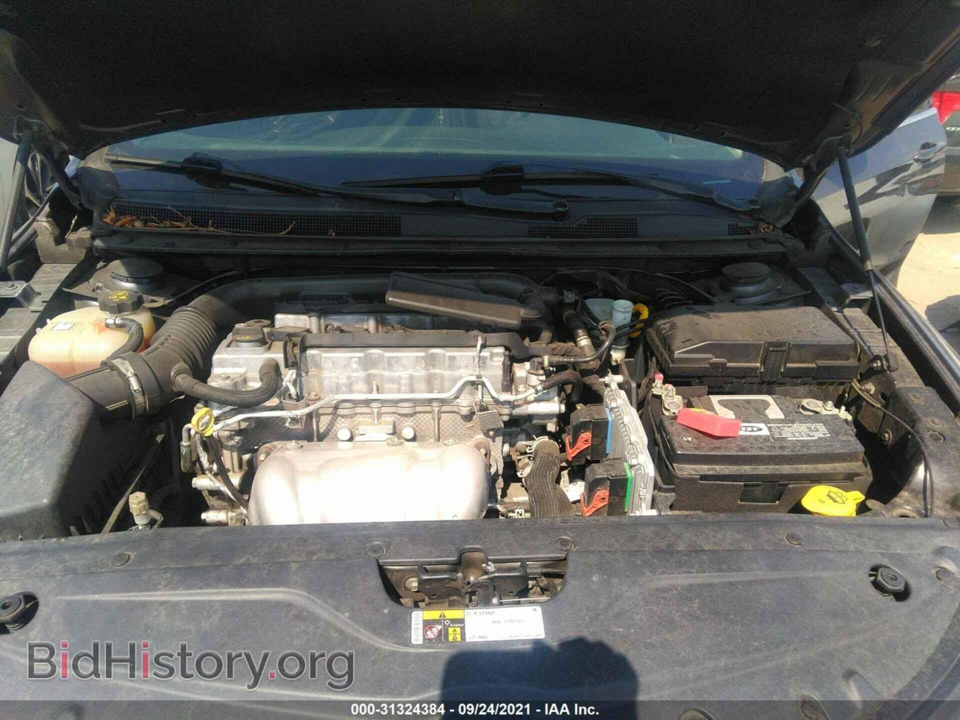 2016 CHRYSLER 200 - VIN: 1C3CCCFBXGN158166 - Photo 10