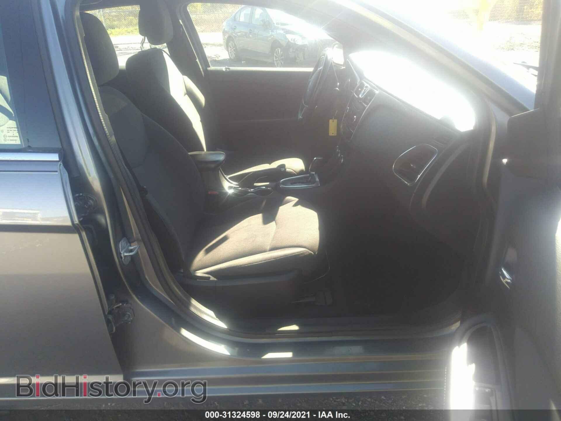 2013 CHRYSLER 200 - VIN: 1C3CCBBB9DN547392 - Photo 5