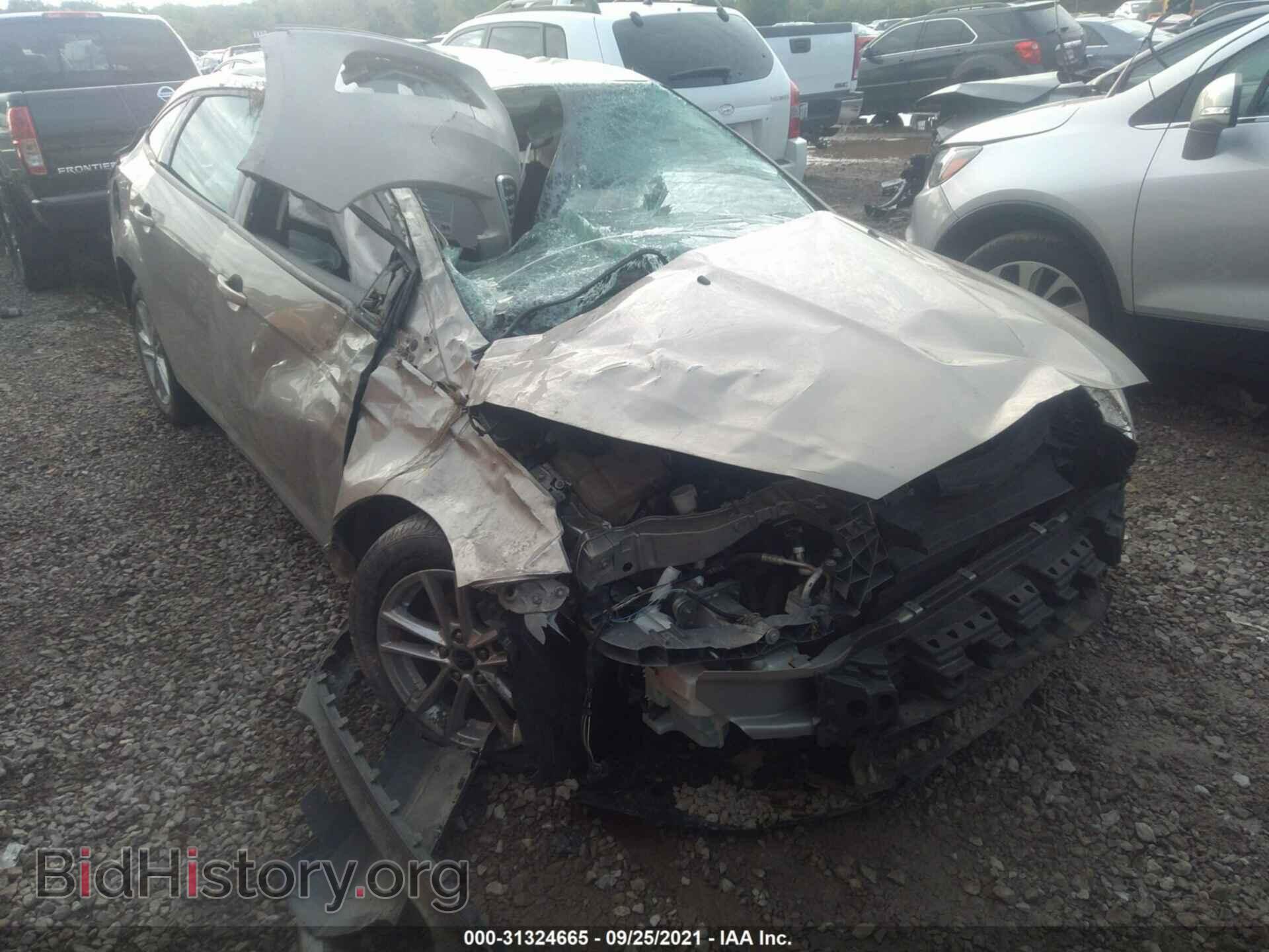 Photo 1FADP3F20GL350654 - FORD FOCUS 2016