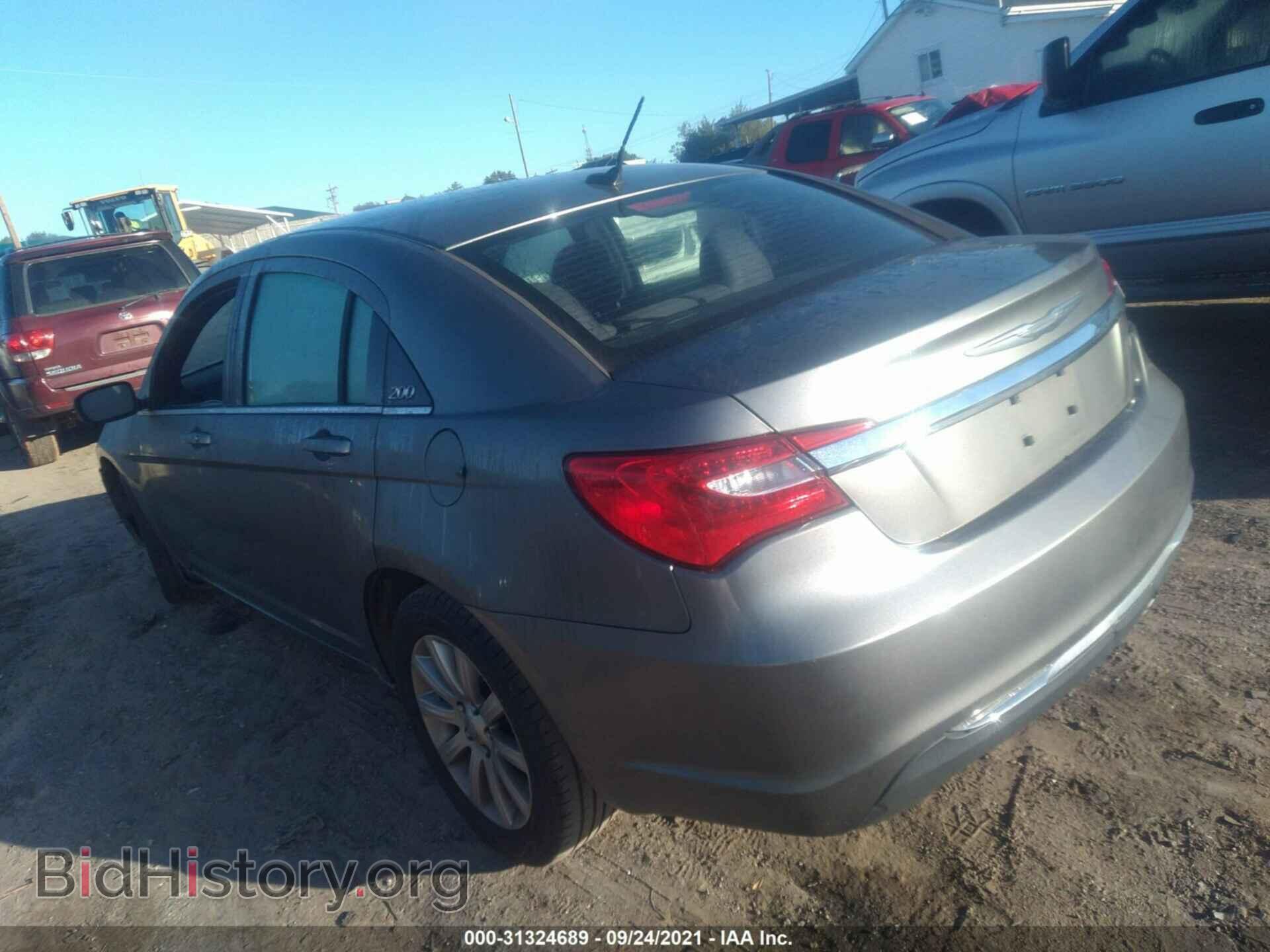 2013 CHRYSLER 200 - VIN: 1C3CCBBB8DN584689 - Фото 3