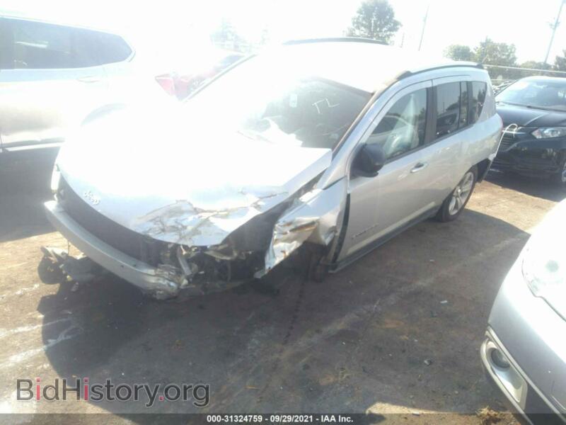 2011 Jeep COMPASS (VIN 1J4NT1FA4BD248826) — photo 2 of 12
