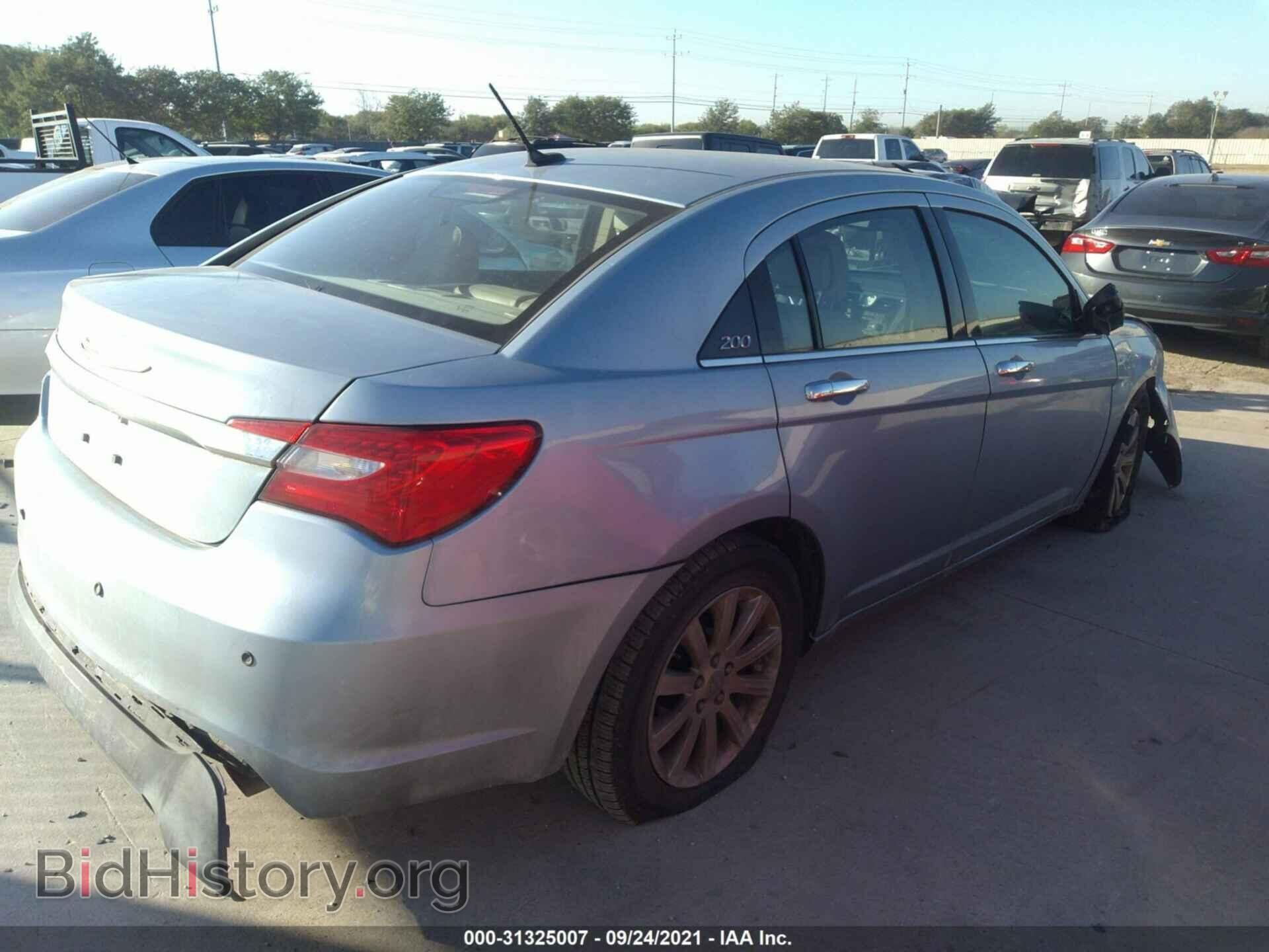 2014 CHRYSLER 200 - VIN: 1C3CCBCG3EN152622 - Фото 4