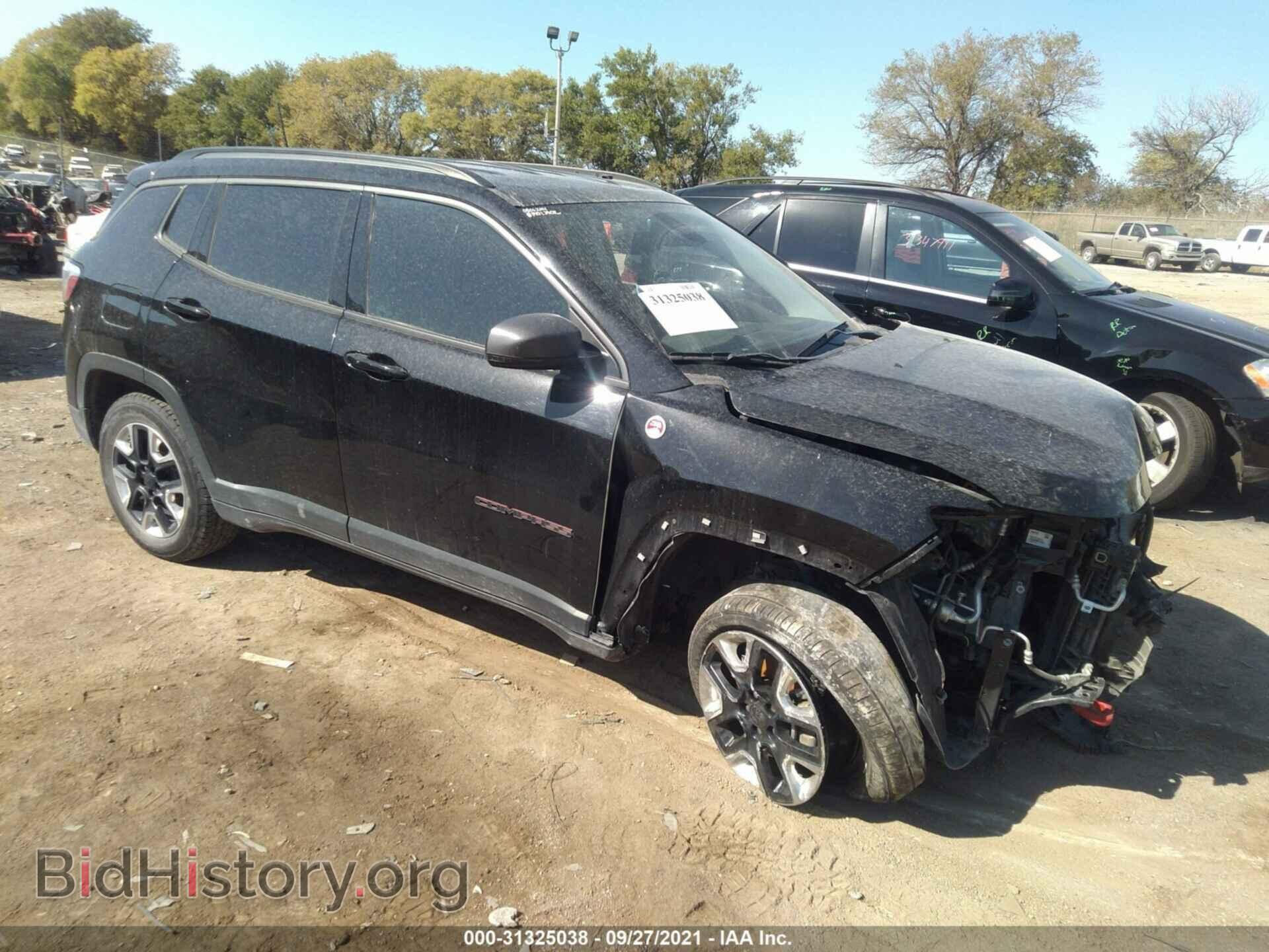 Photo 3C4NJDDBXHT641290 - JEEP COMPASS 2017