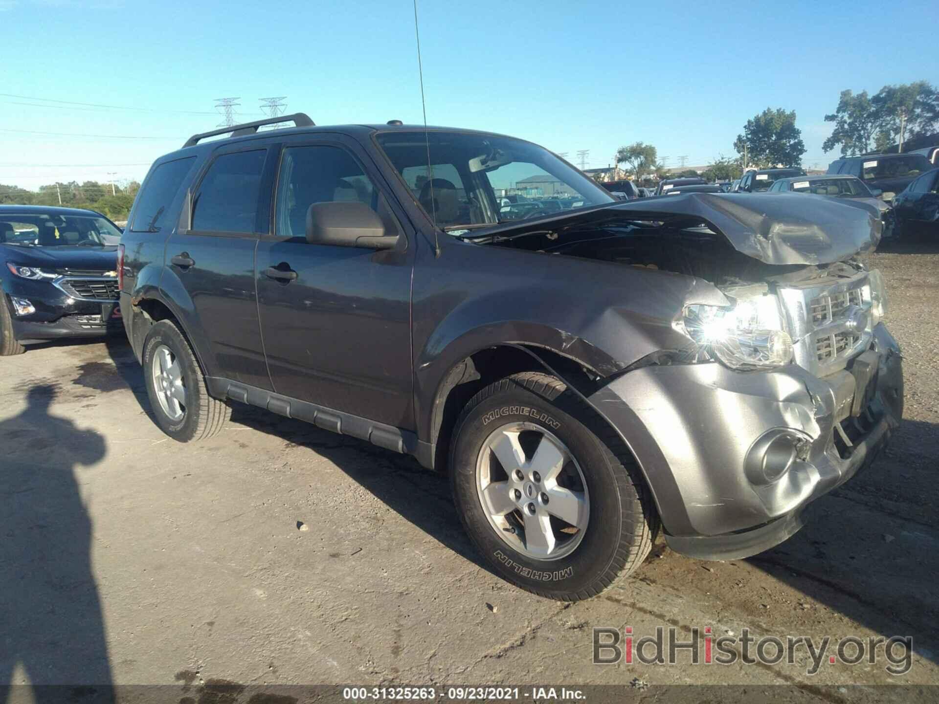 Photo 1FMCU93G59KA58813 - FORD ESCAPE 2009