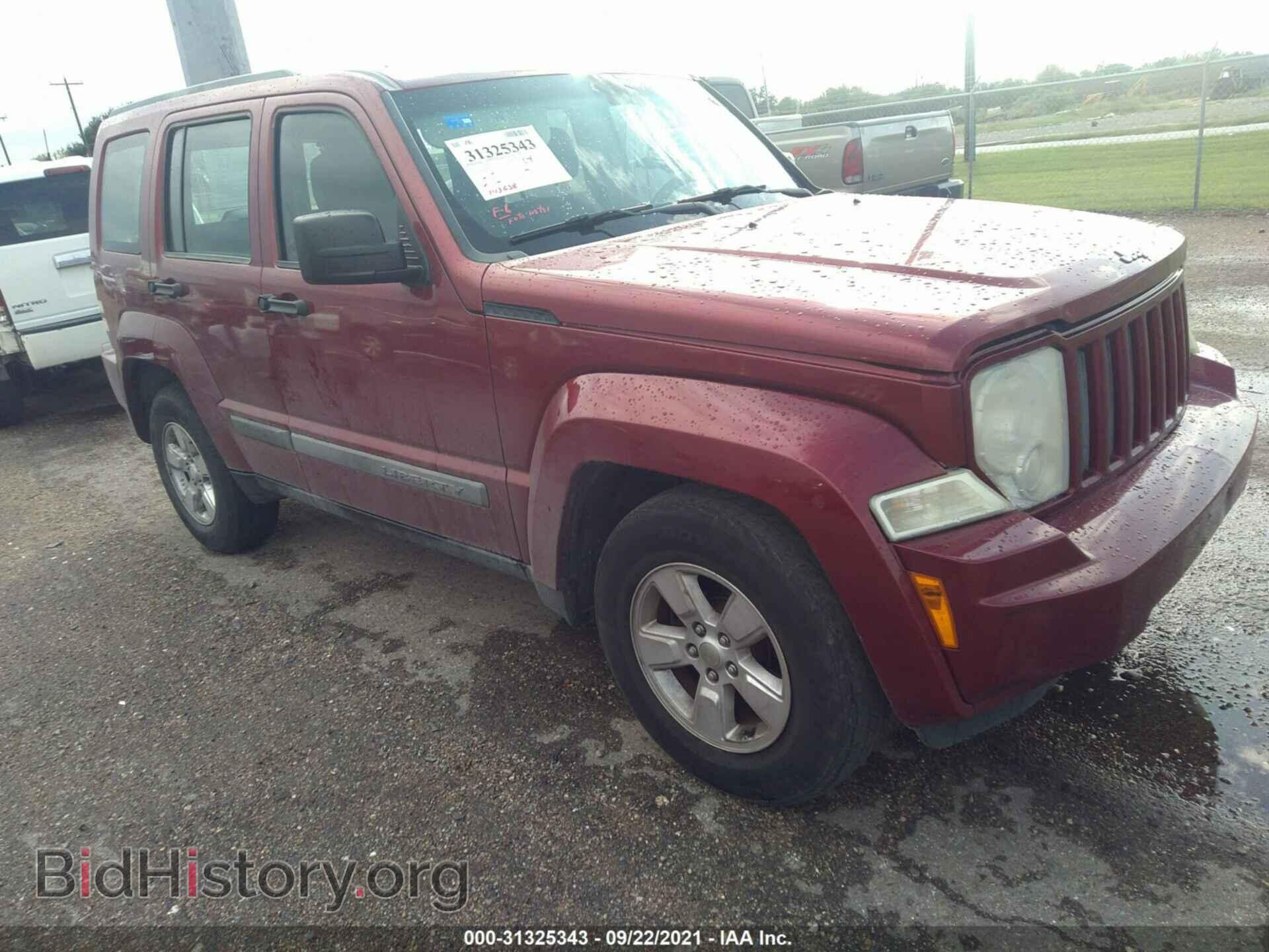 Фотография 1J4PP2GK4BW567092 - JEEP LIBERTY 2011