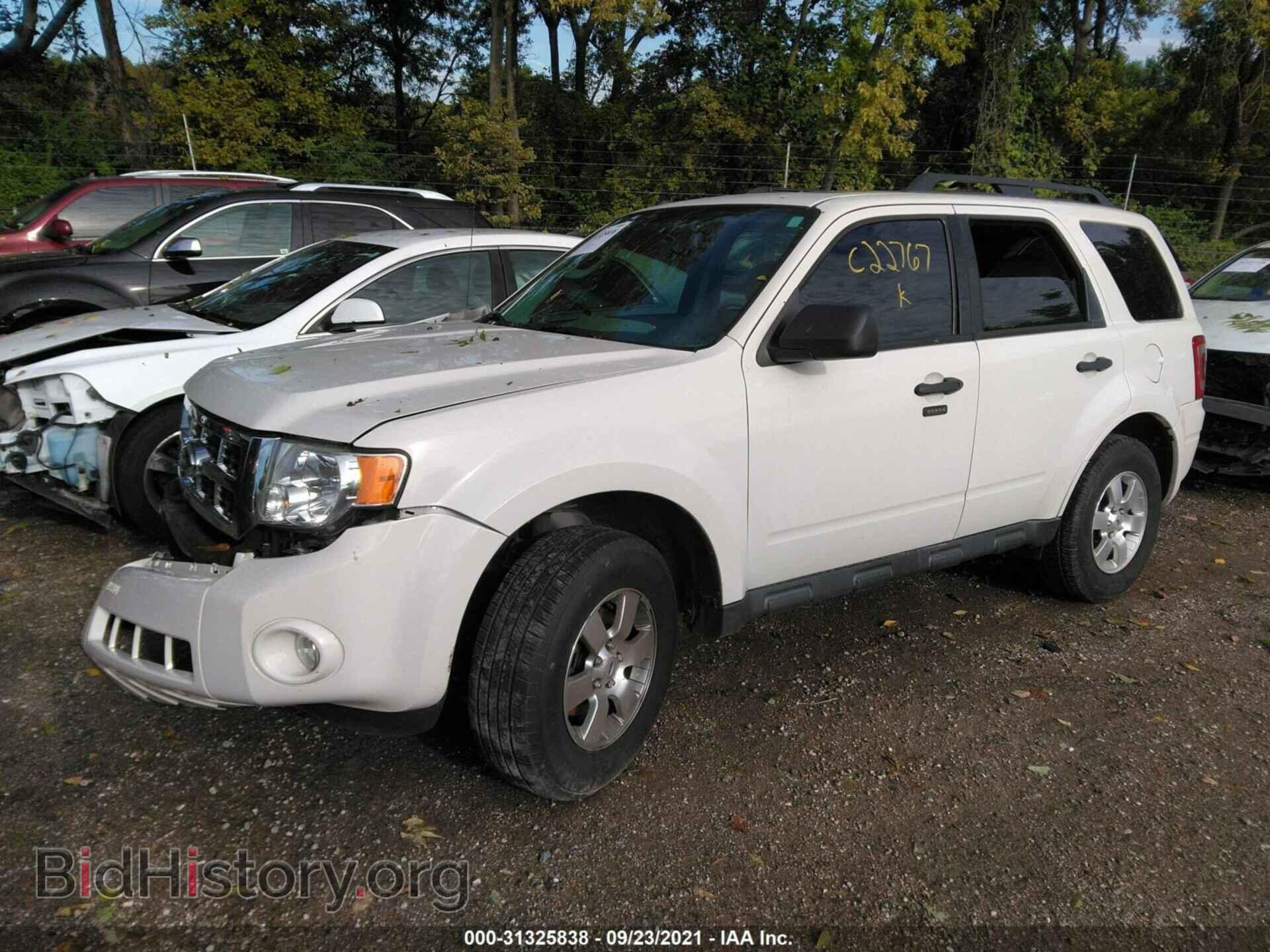 2012 FORD ESCAPE - VIN: 1FMCU9DG4CKC22767 - Фото 2