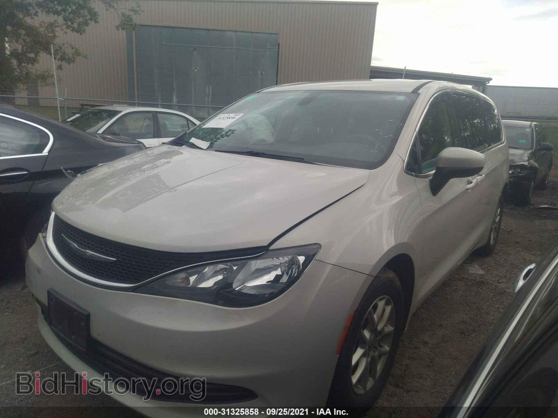 2017 CHRYSLER PACIFICA - VIN: 2C4RC1CG3HR598292 - Фото 2