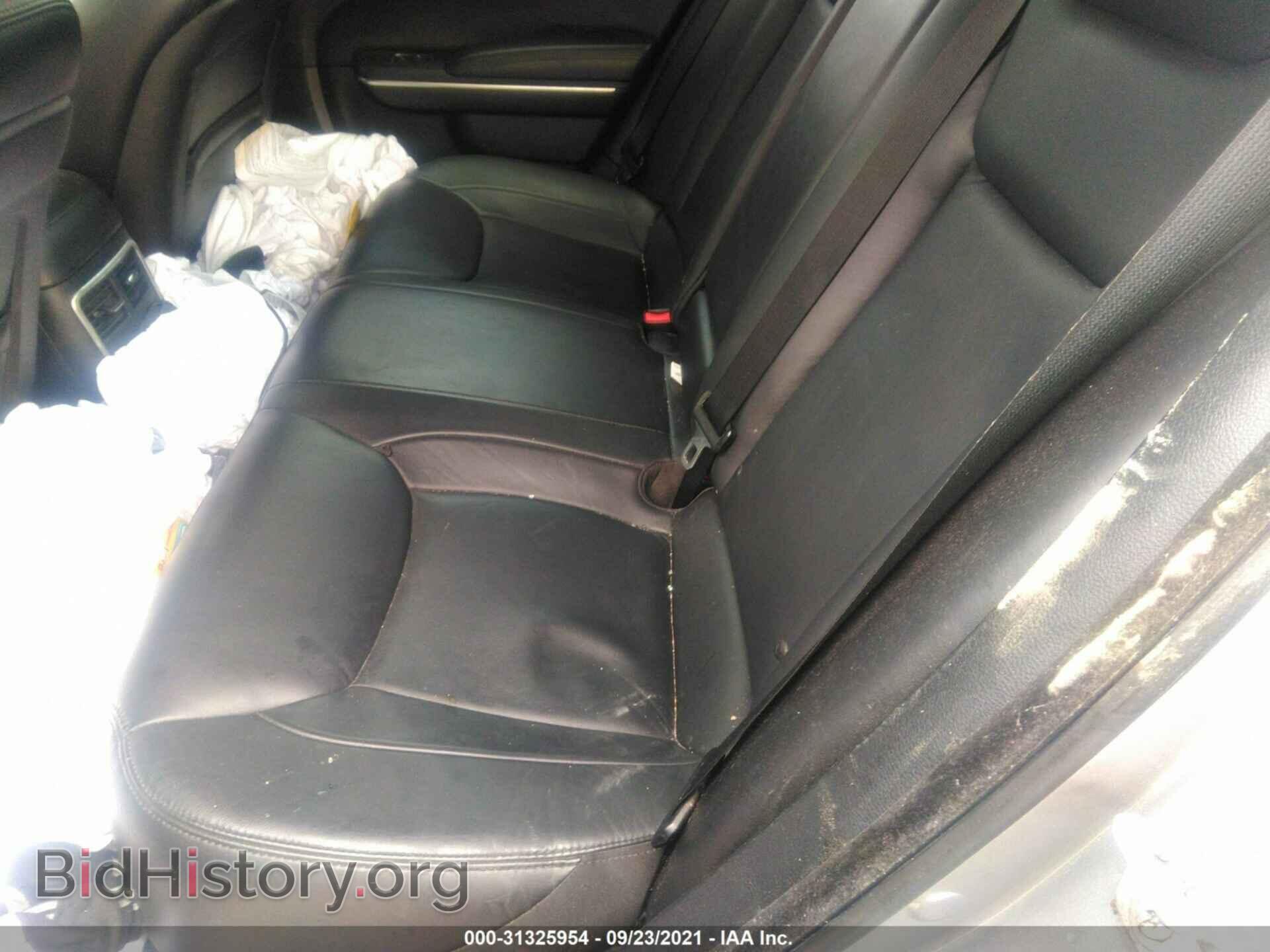 2014 CHRYSLER 300 - VIN: 2C3CCARG5EH374282 - Фото 8