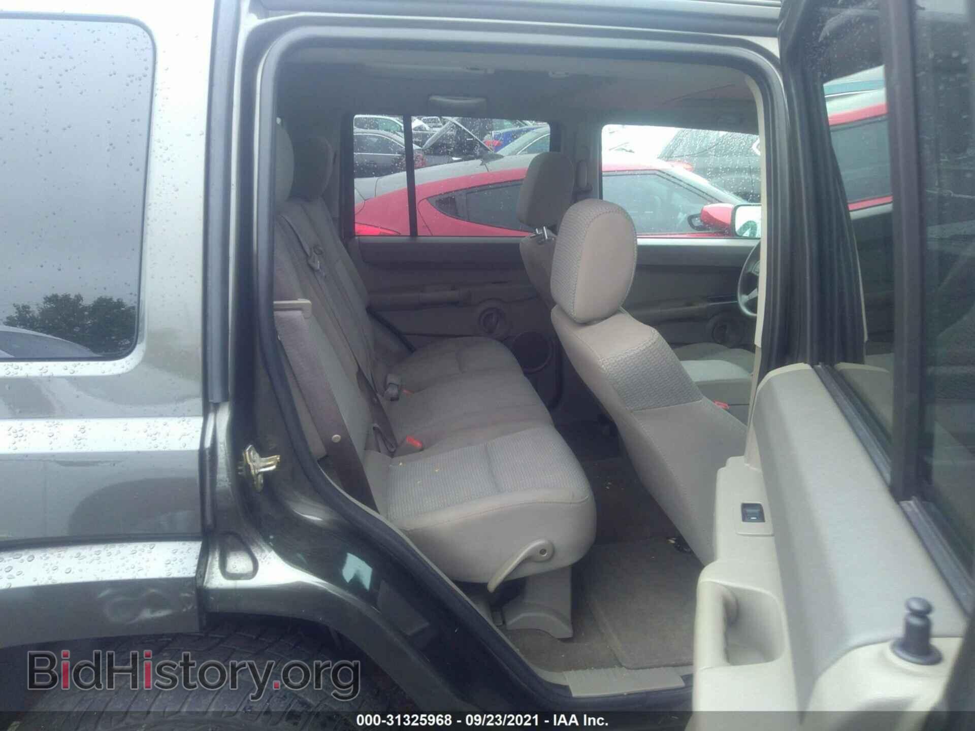 2006 JEEP COMMANDER - VIN: 1J8HG48K06C313898 - Фото 8