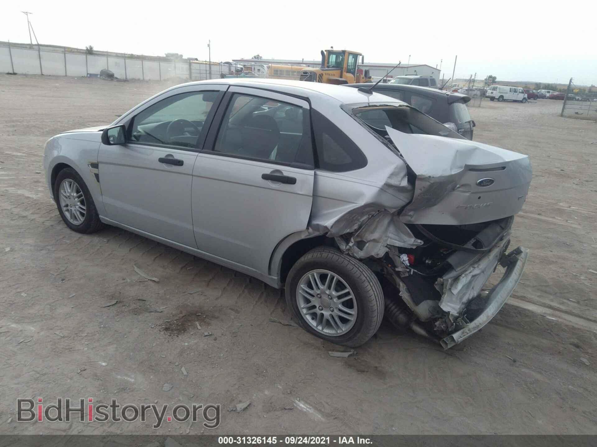 2008 FORD FOCUS - VIN: 1FAHP35N88W204127 - Фото 3