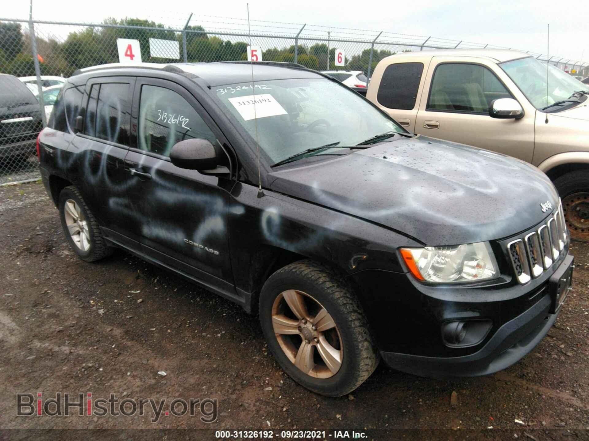 Photo 1C4NJDEB6DD196240 - JEEP COMPASS 2013