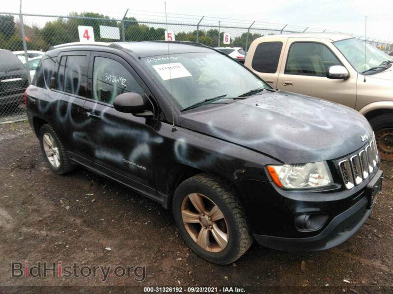 2013 Jeep COMPASS Latitude (VIN 1C4NJDEB6DD196240) — фото 1 из 11, IAAI, повреждение: вандализм
