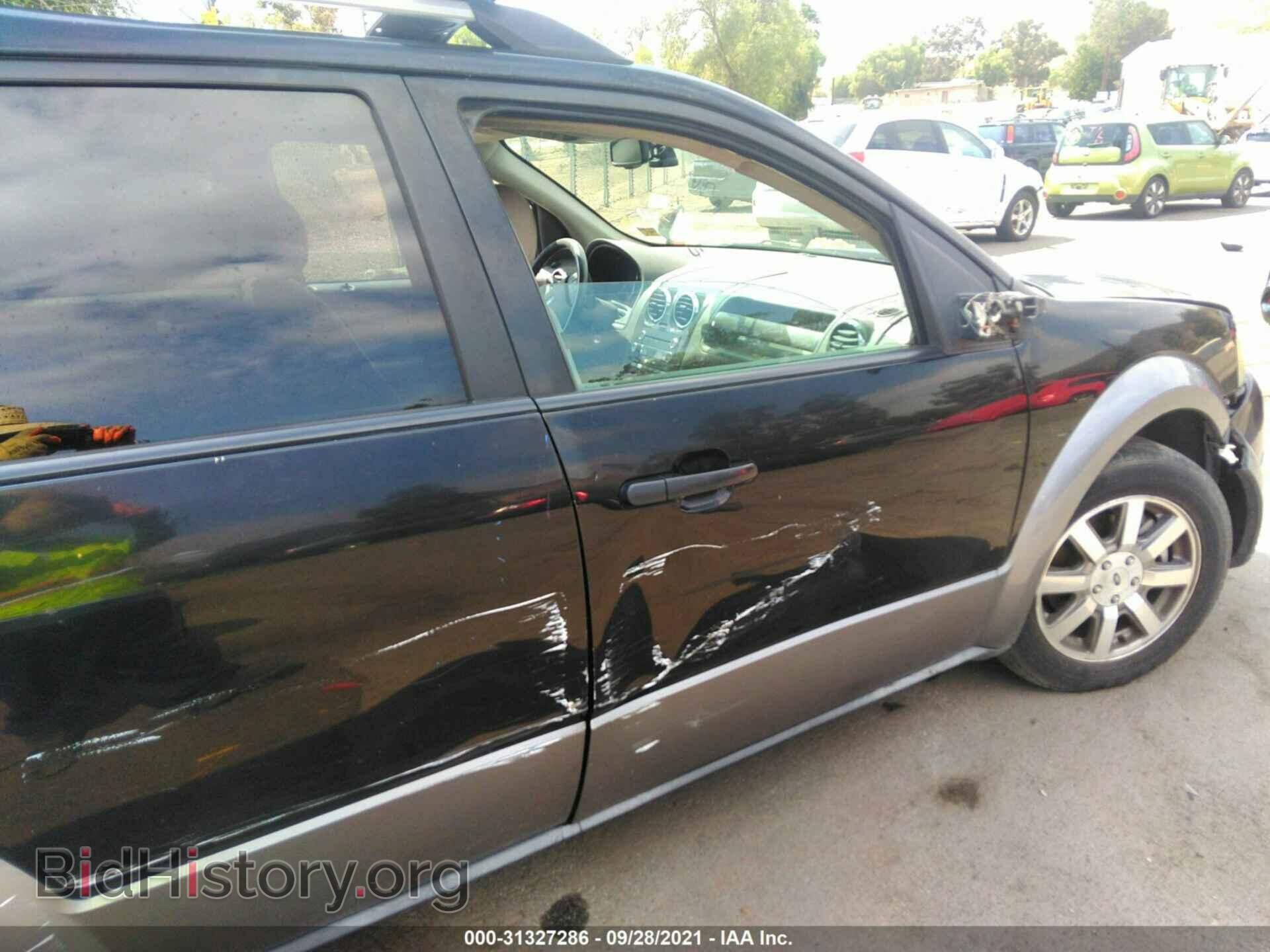2008 FORD TAURUS X - VIN: 1FMDK02W98GA41397 - Фото 6