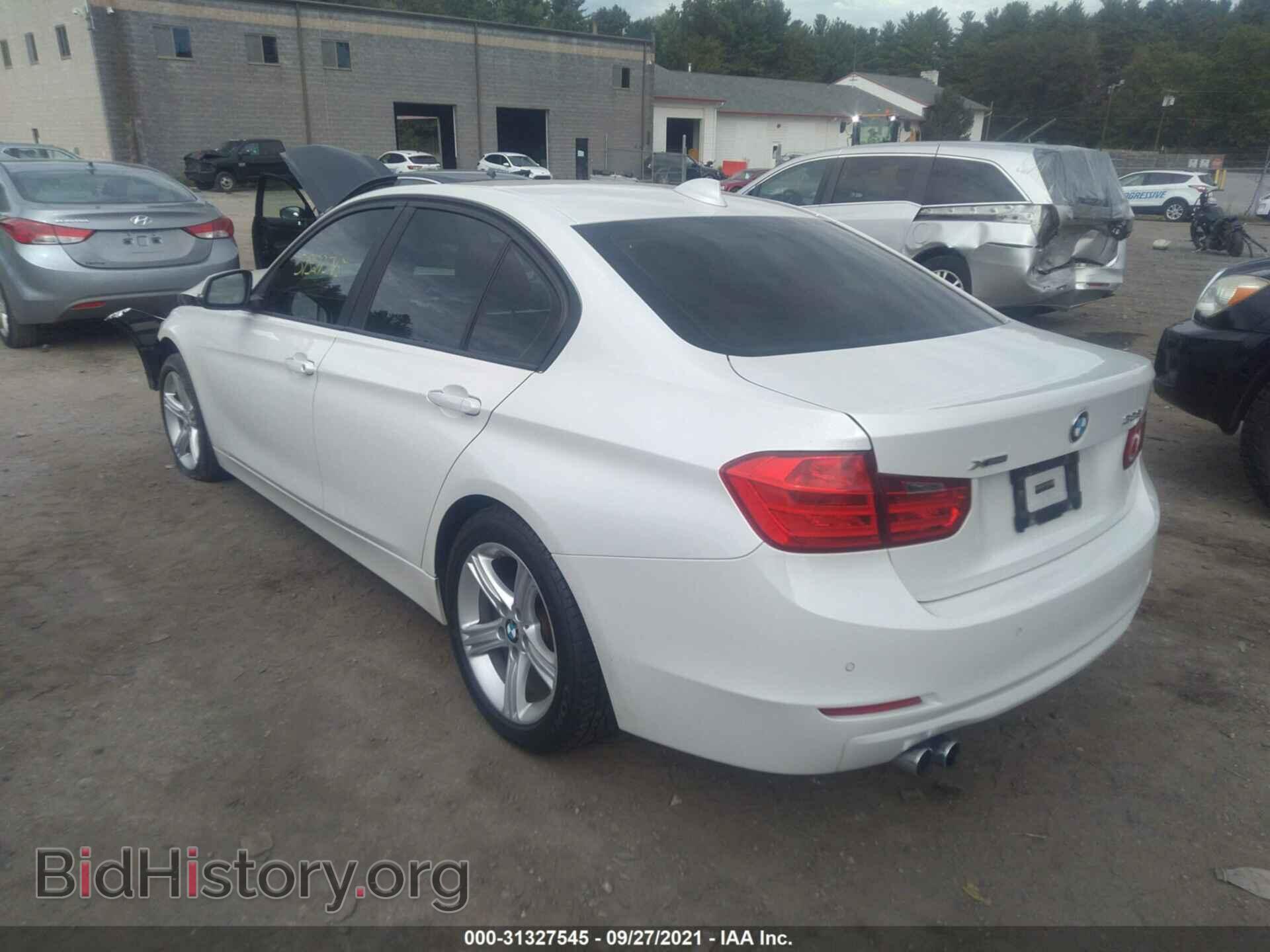 2013 BMW 3 SERIES - VIN: WBA3B5G5XDNS04607 - Фото 3