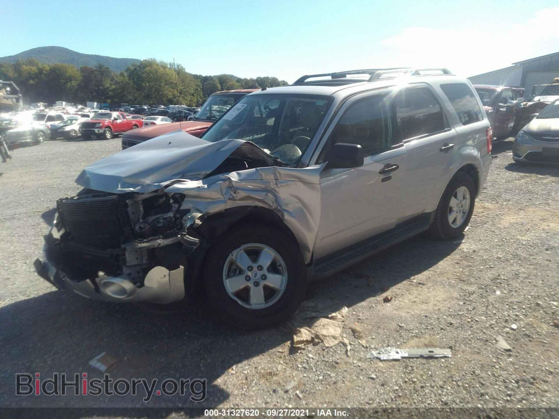 2012 FORD ESCAPE - VIN: 1FMCU0D70CKA98489 - Фото 2