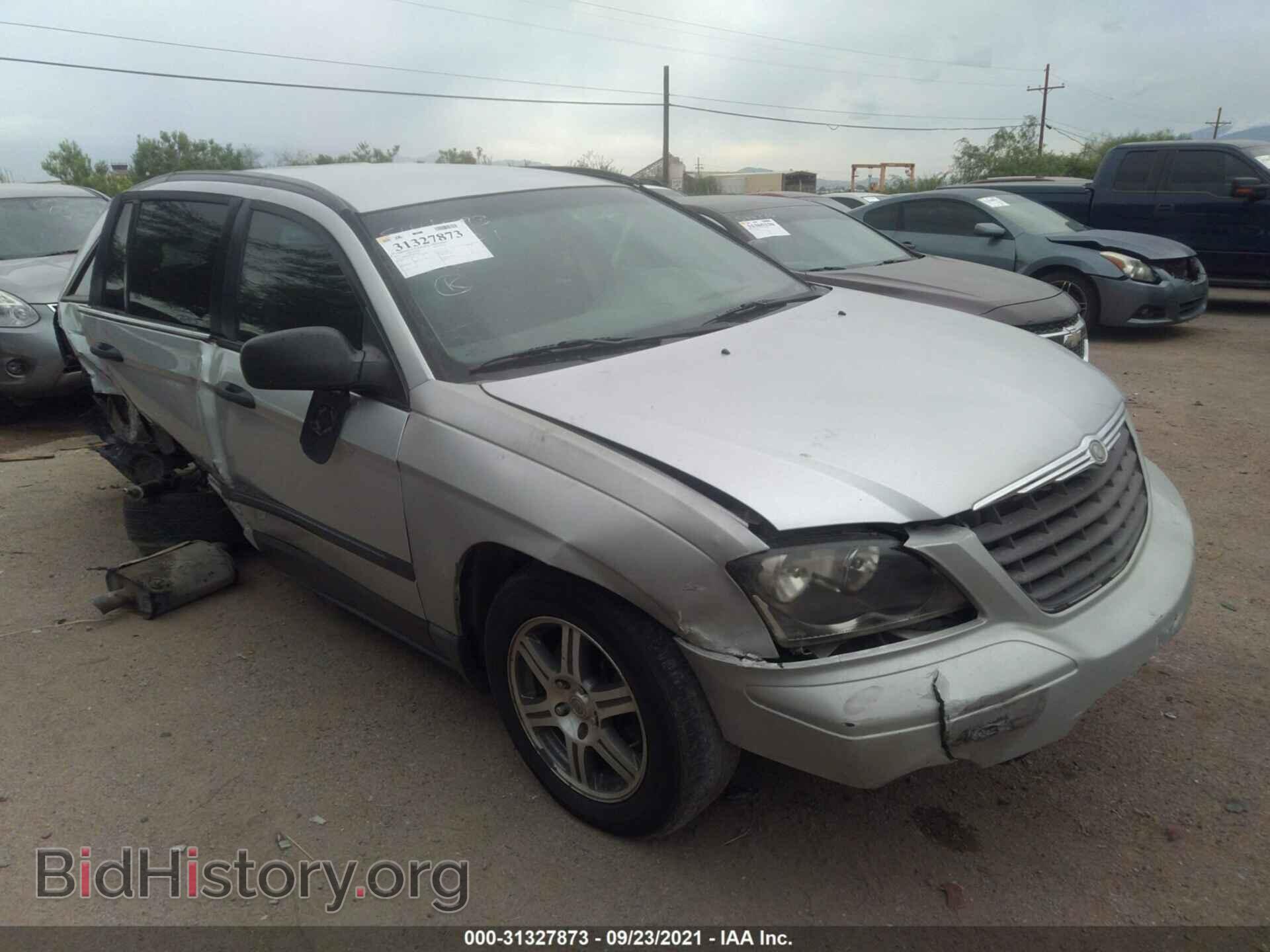 Фотография 2A8GM48456R657983 - CHRYSLER PACIFICA 2006